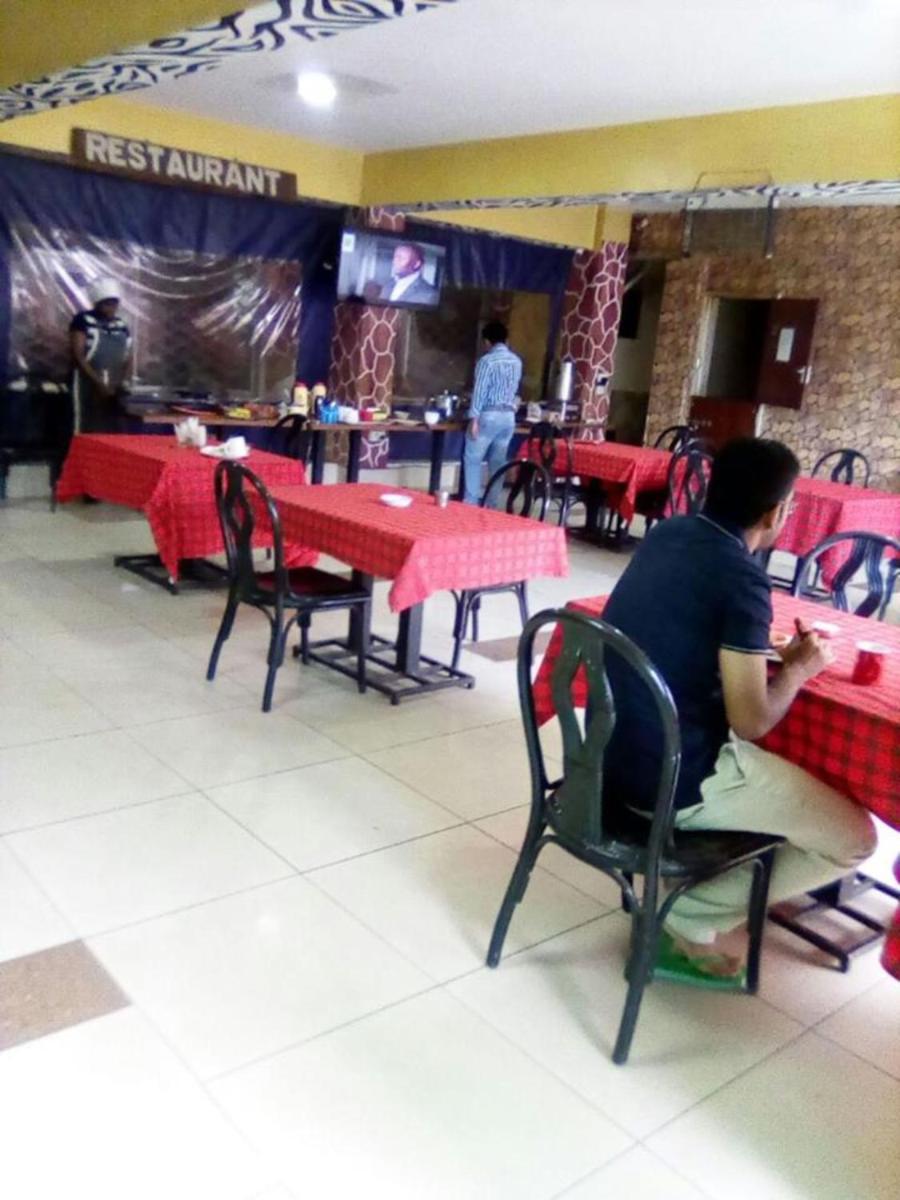 restaurant