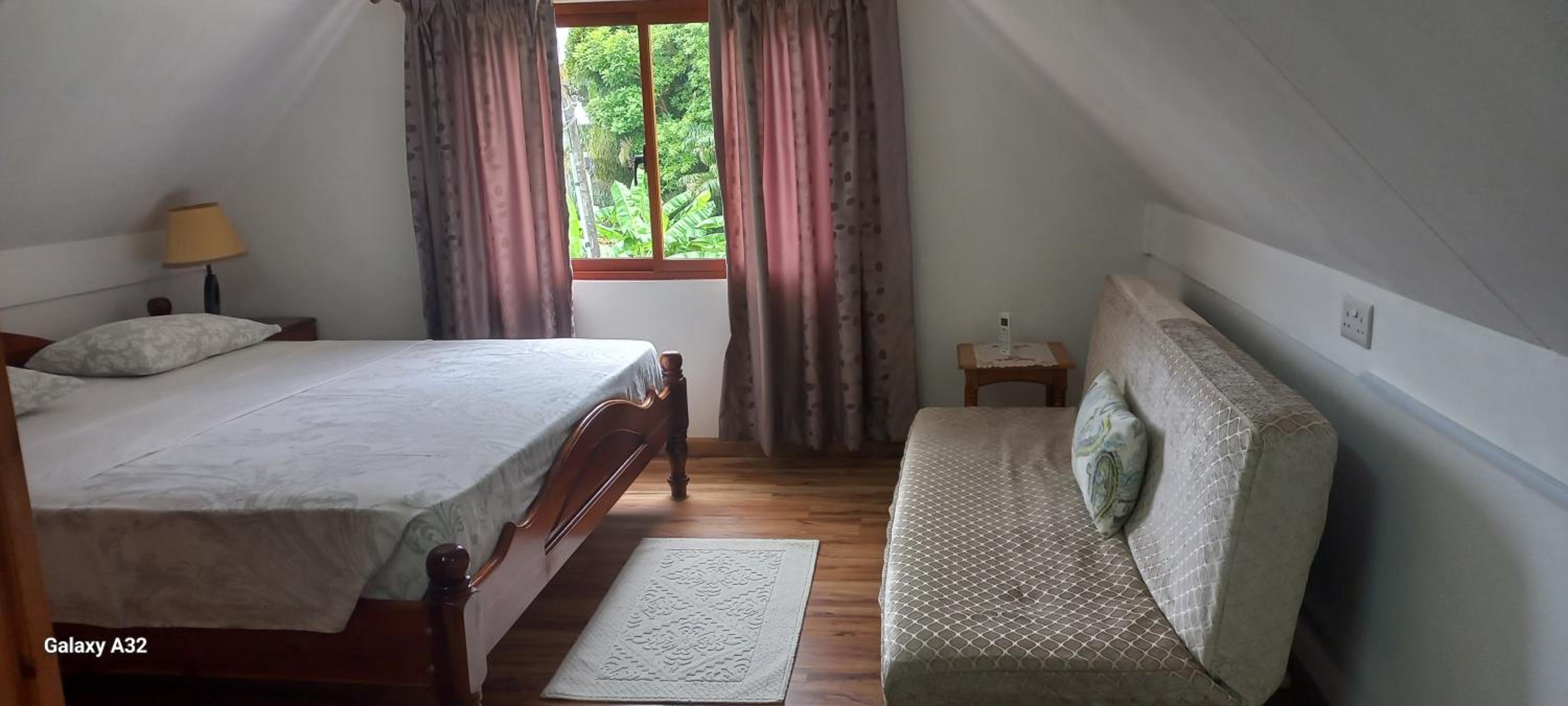 Loversnest Self Catering