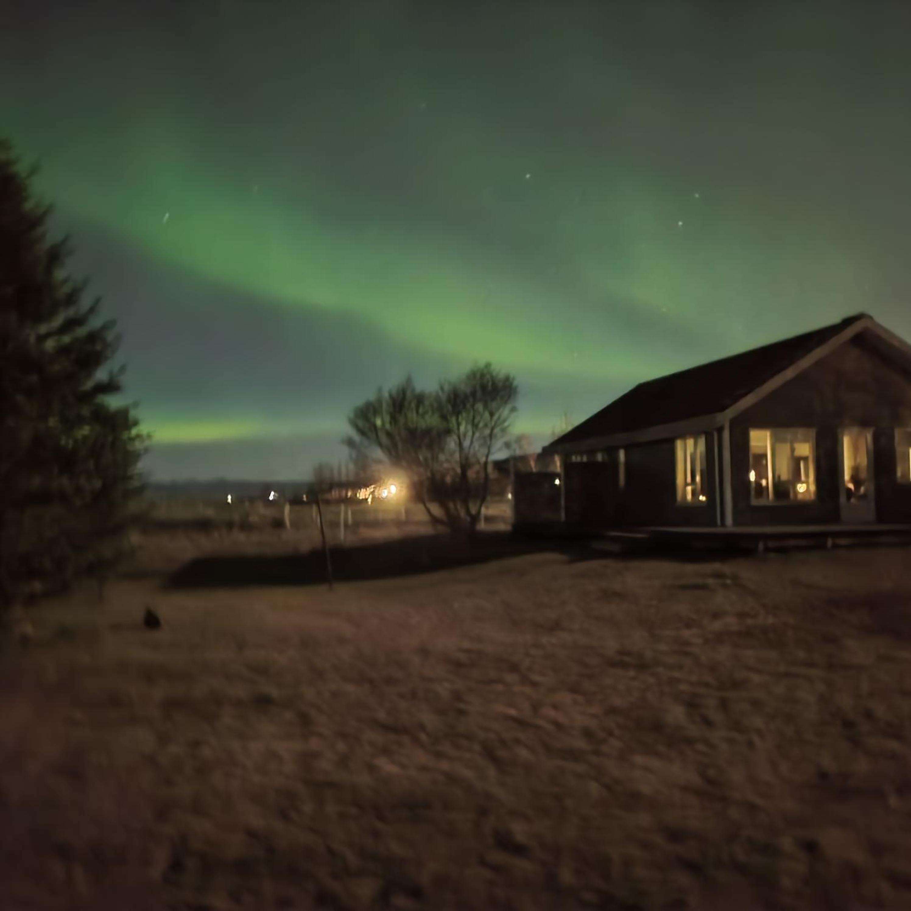 Hotel Sibbu Hús - Image 1