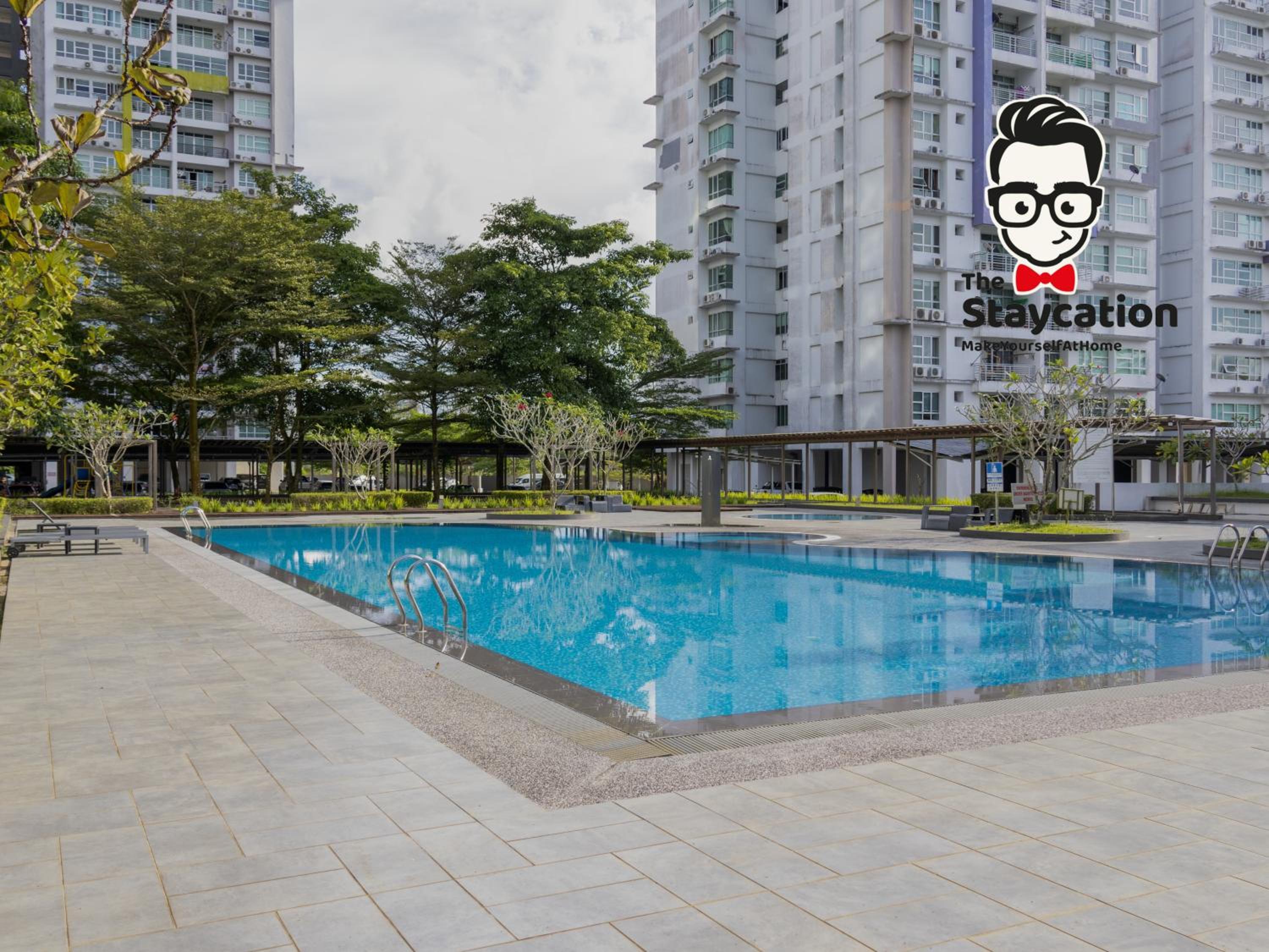 Staycation Homestay 31 Skyvilla Condominium near MJC