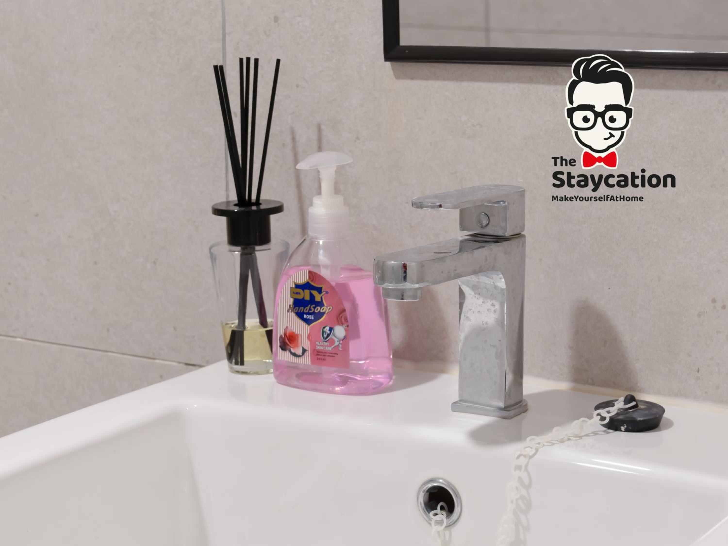 Staycation Homestay 31 Skyvilla Condominium near MJC
