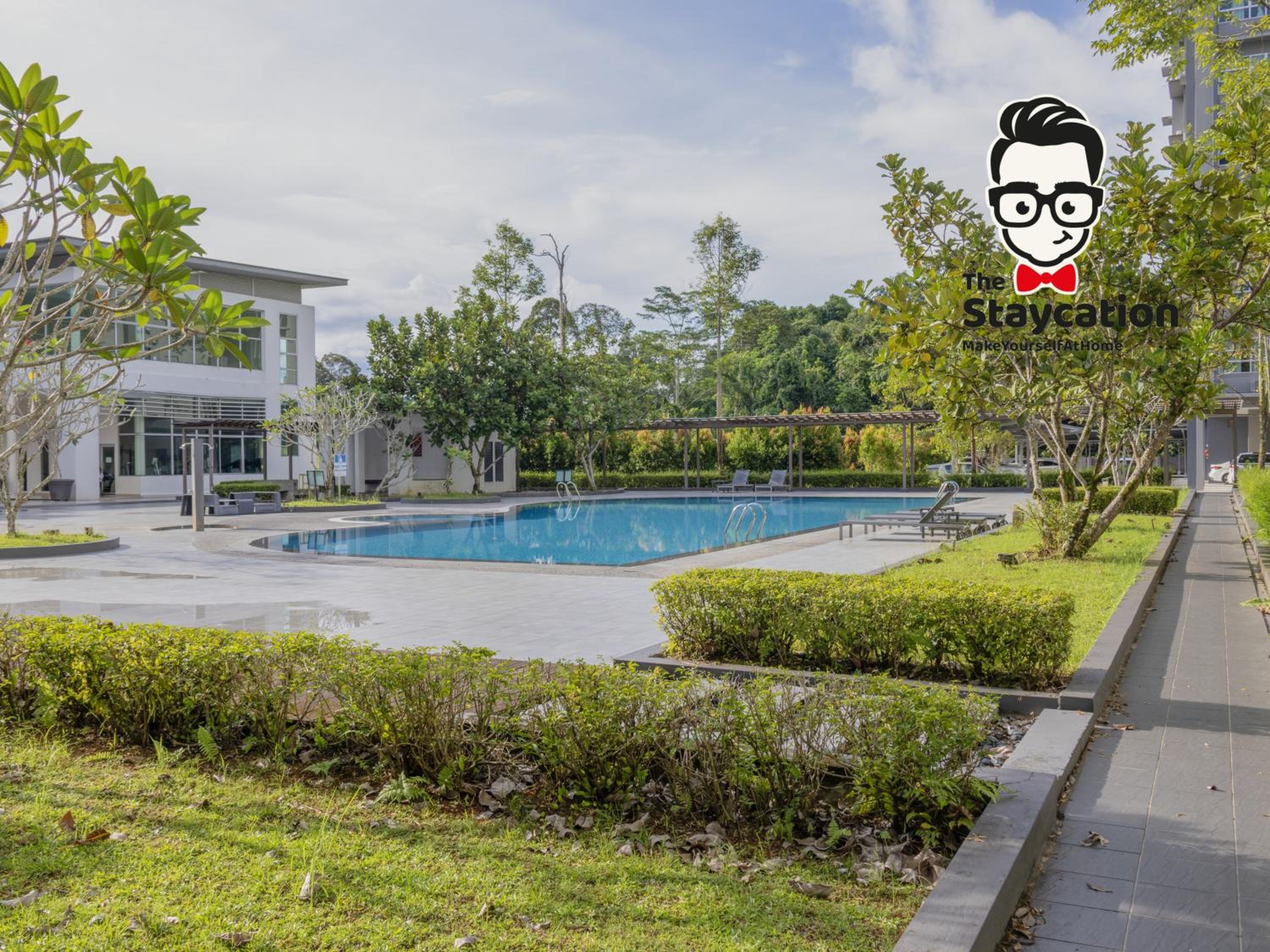 Staycation Homestay 31 Skyvilla Condominium near MJC