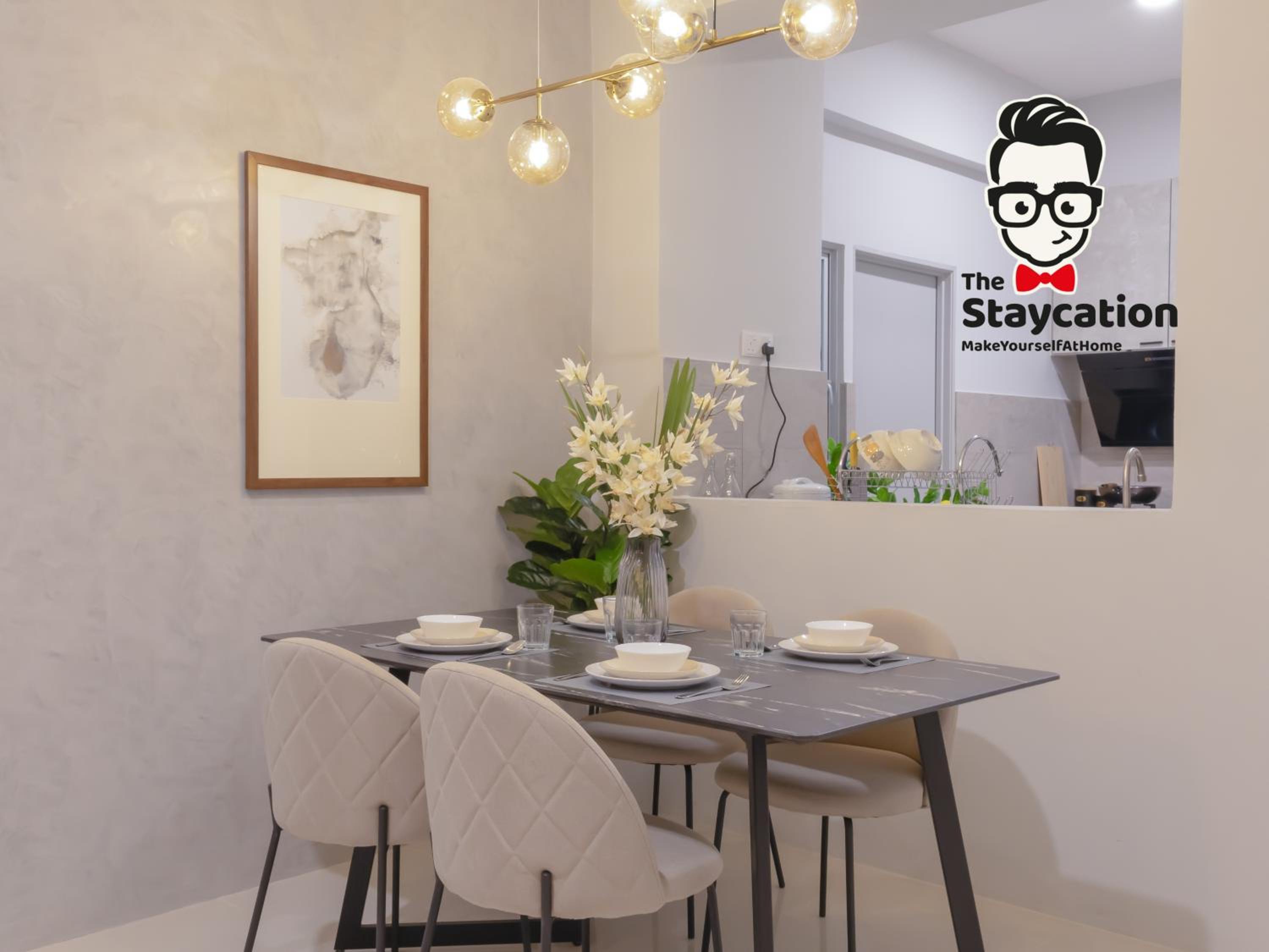 Staycation Homestay 31 Skyvilla Condominium near MJC