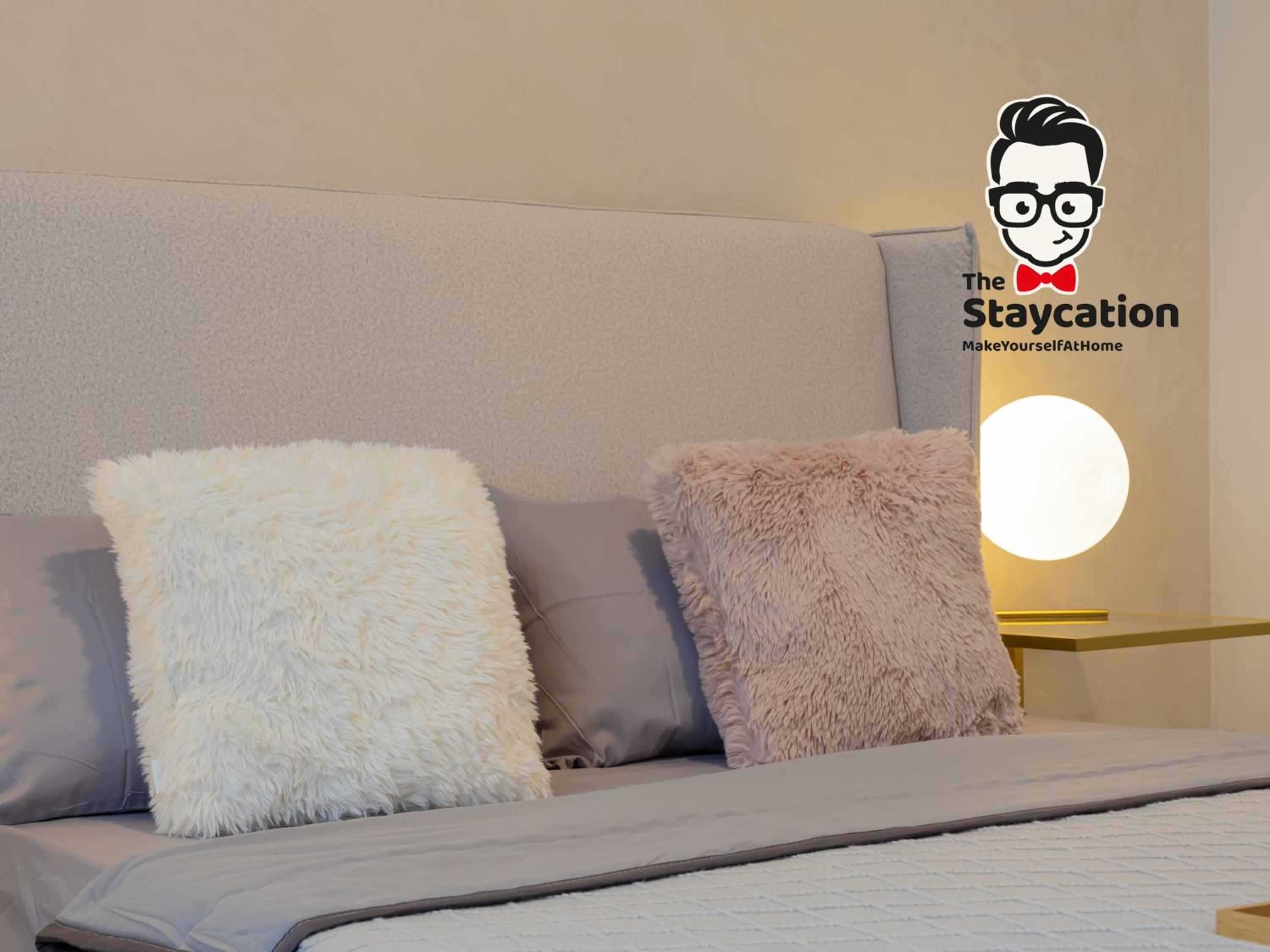 Staycation Homestay 31 Skyvilla Condominium near MJC
