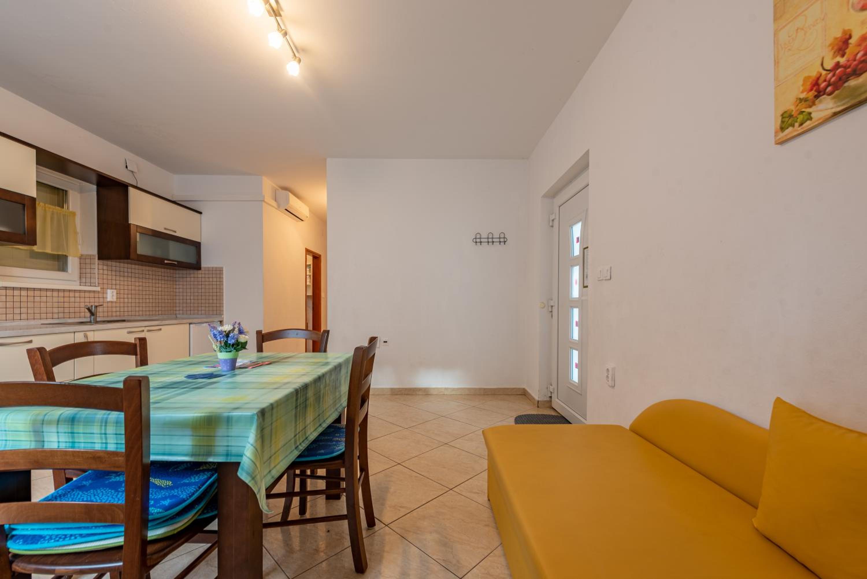 haus toni view 4