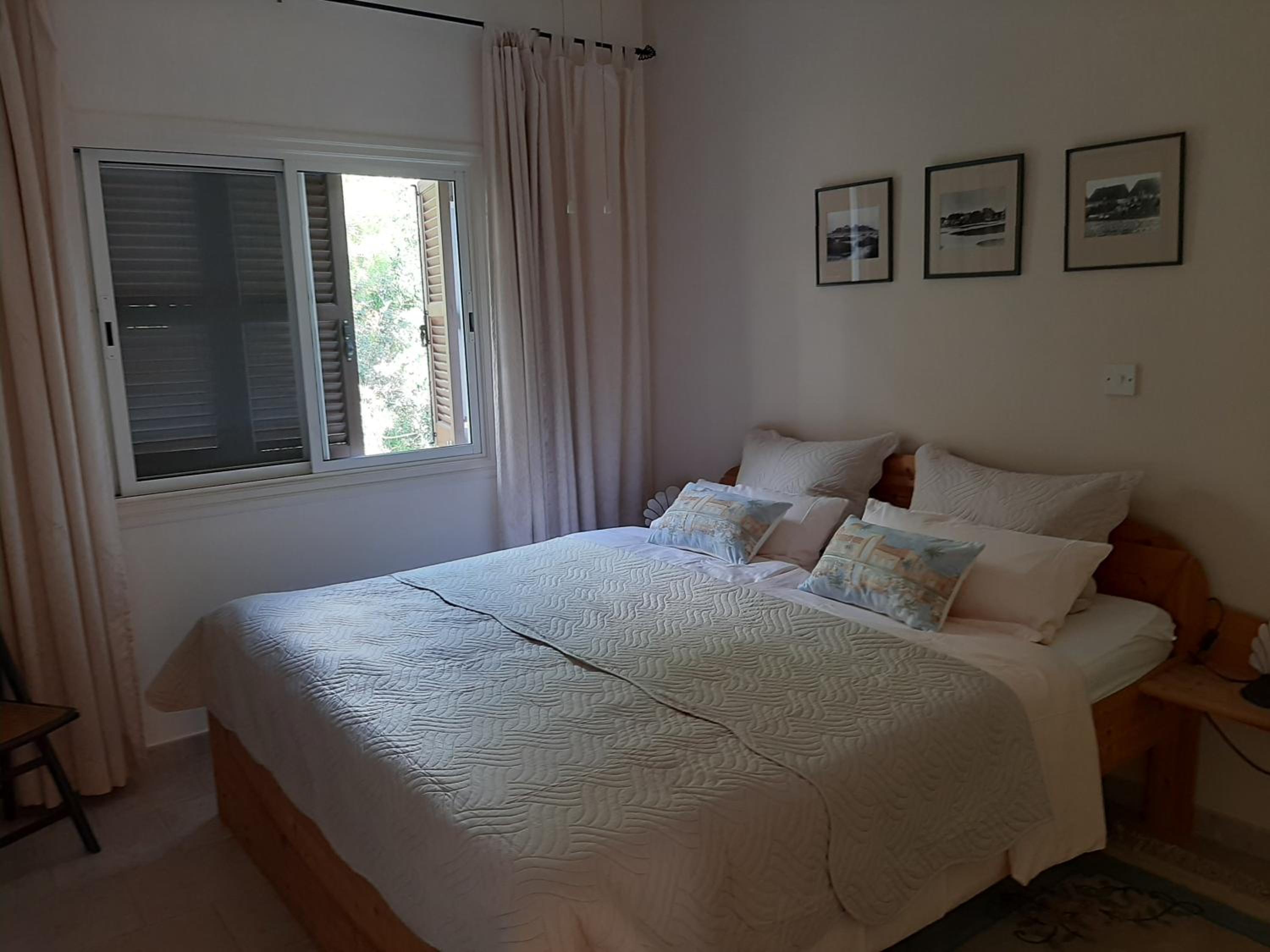 Limnaria Deluxe Maisonette