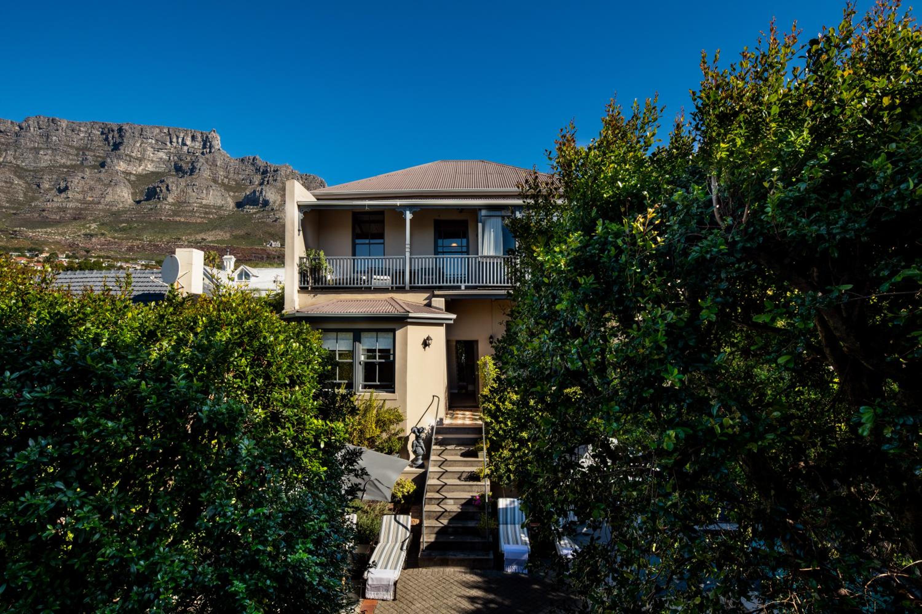 Welgelegen House by RETURN Africa