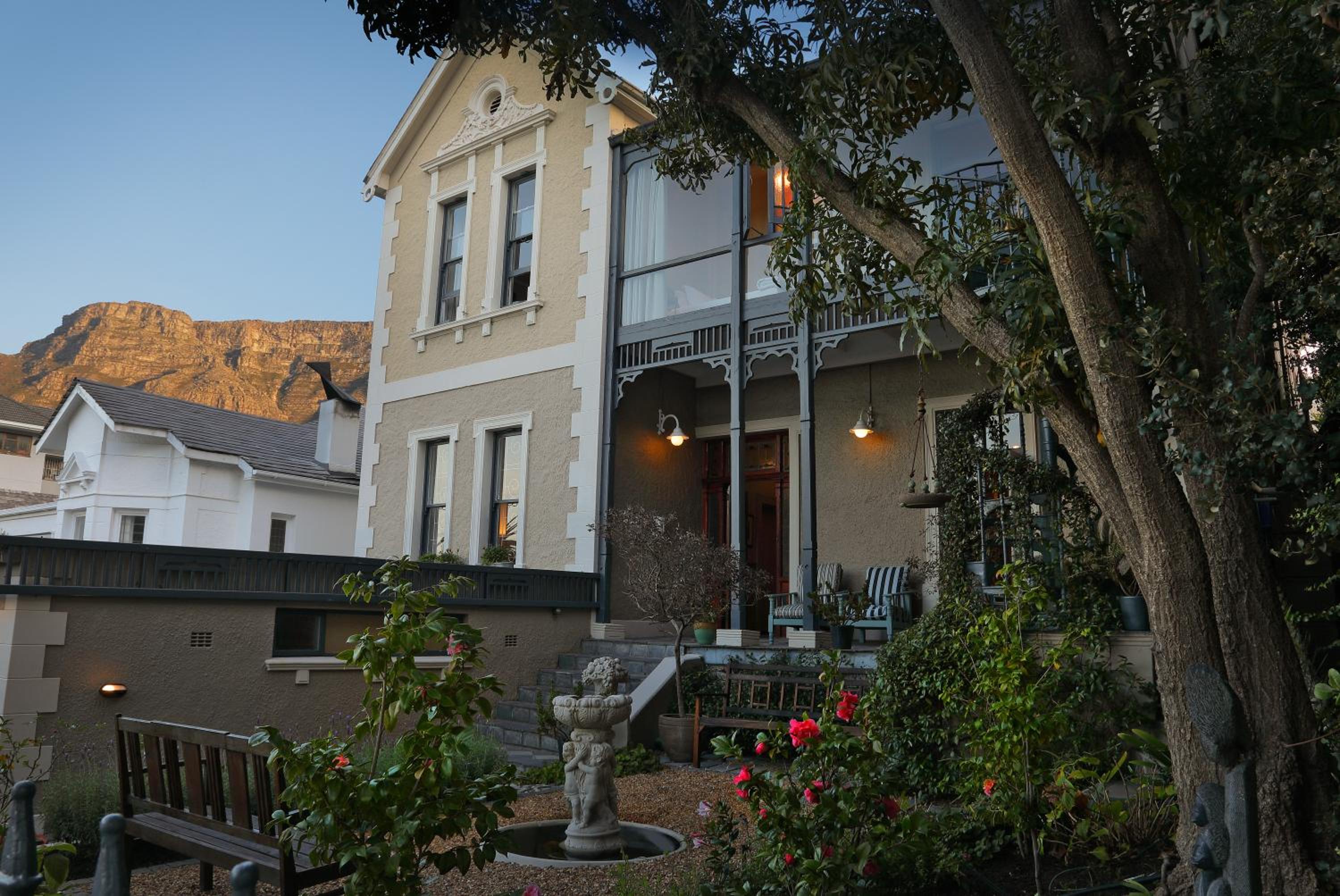 Welgelegen House by RETURN Africa