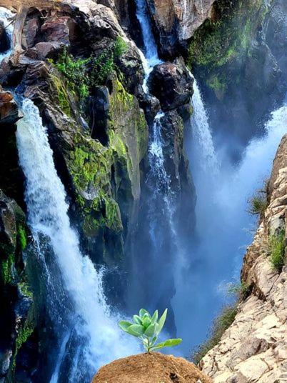 Kapika Waterfall Lodge