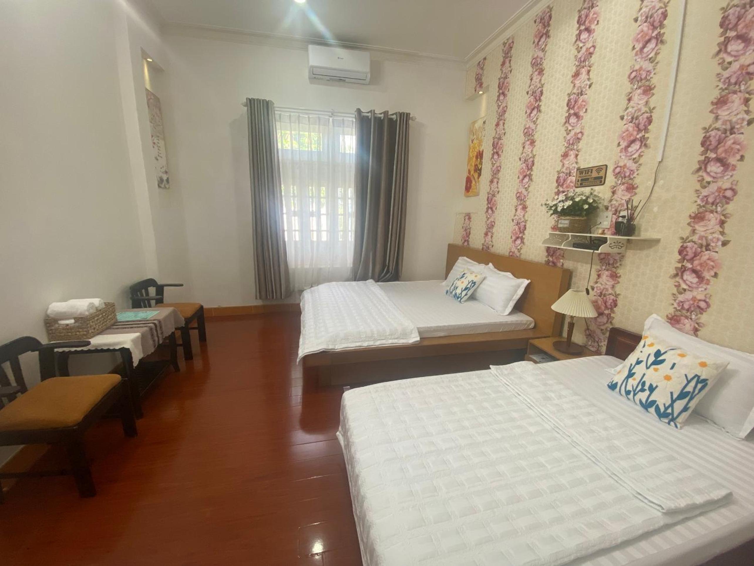Villa sân vườn Misa