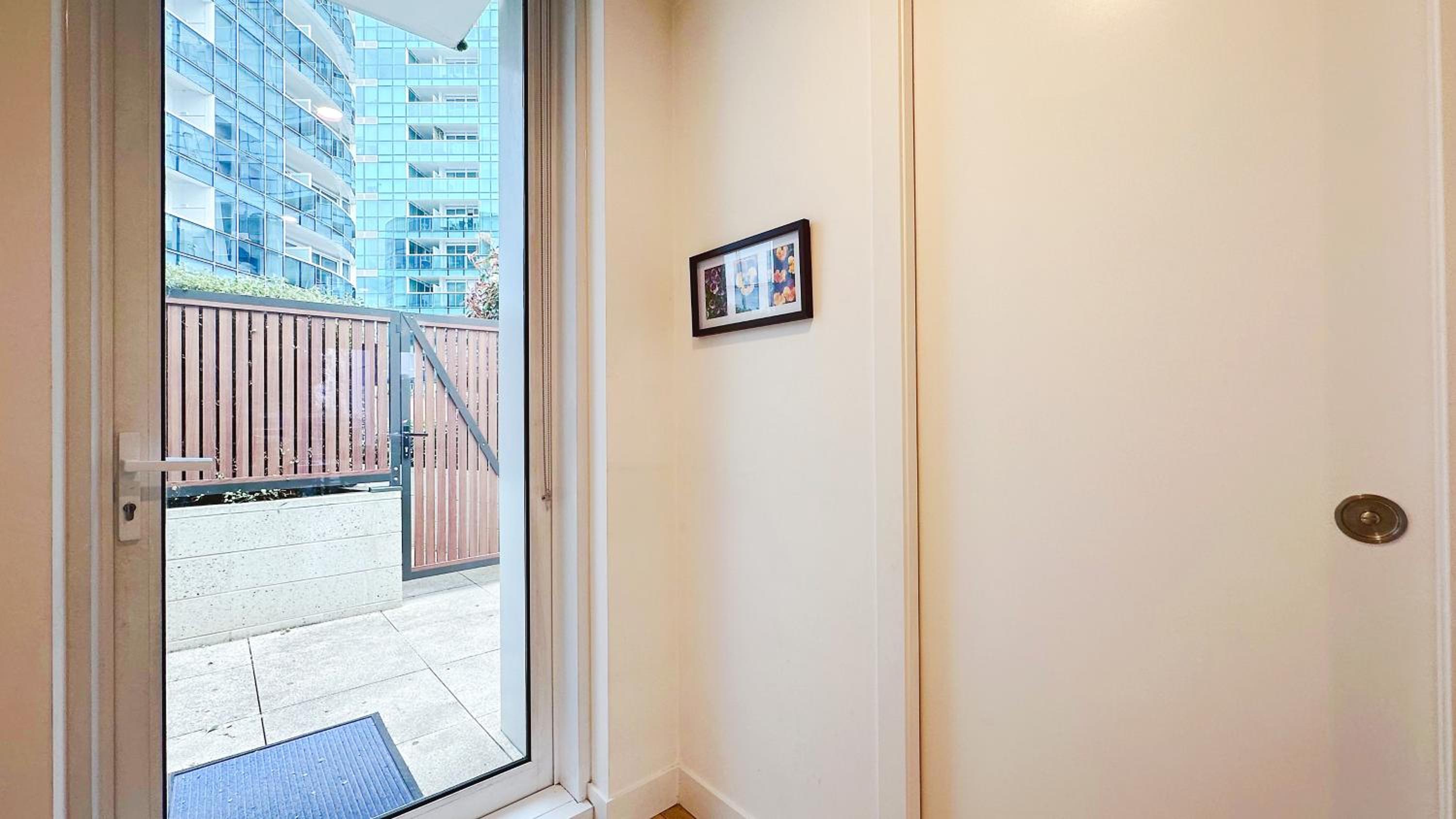 Arden Garden 2B2B1C apartment by GoodLive