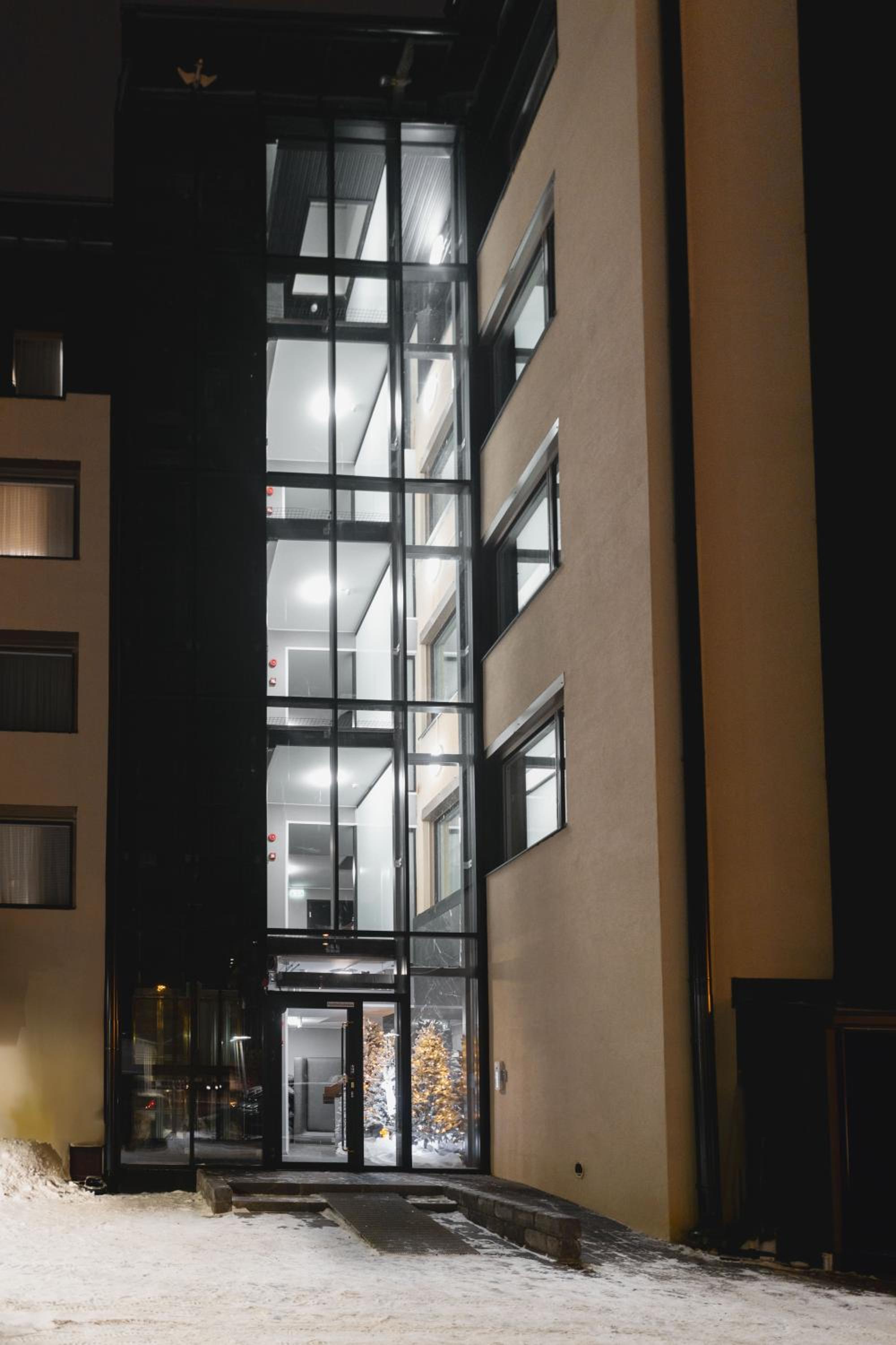 Royal Roi Luxury Suites
