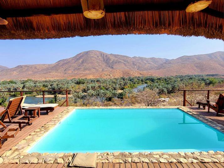 Kapika Waterfall Lodge