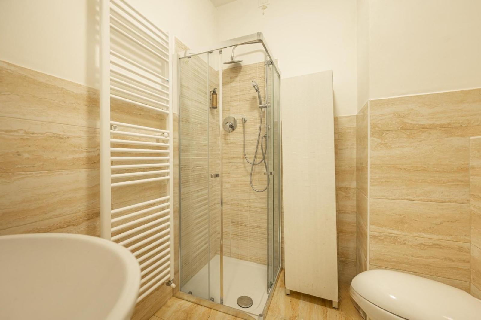 Rialto Suite 707
