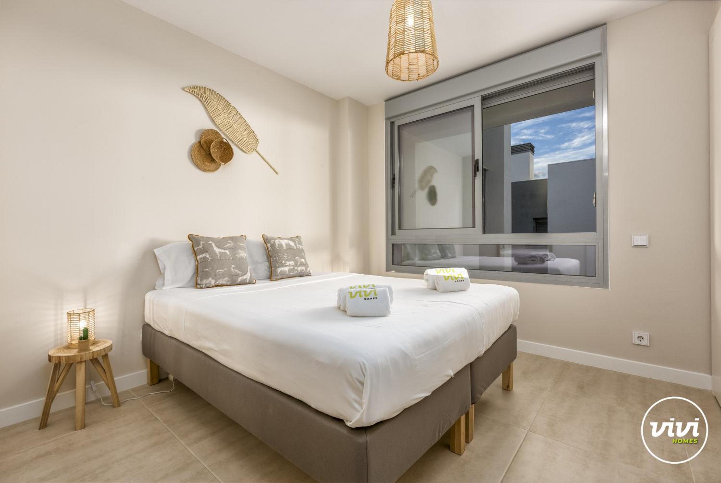 ViVi Homes - Sol Garden Pool, Terrace & Golf