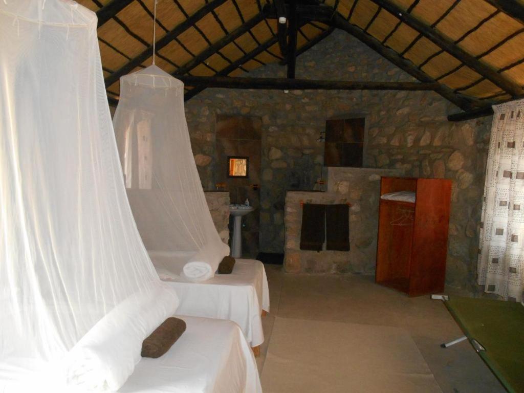 Kapika Waterfall Lodge