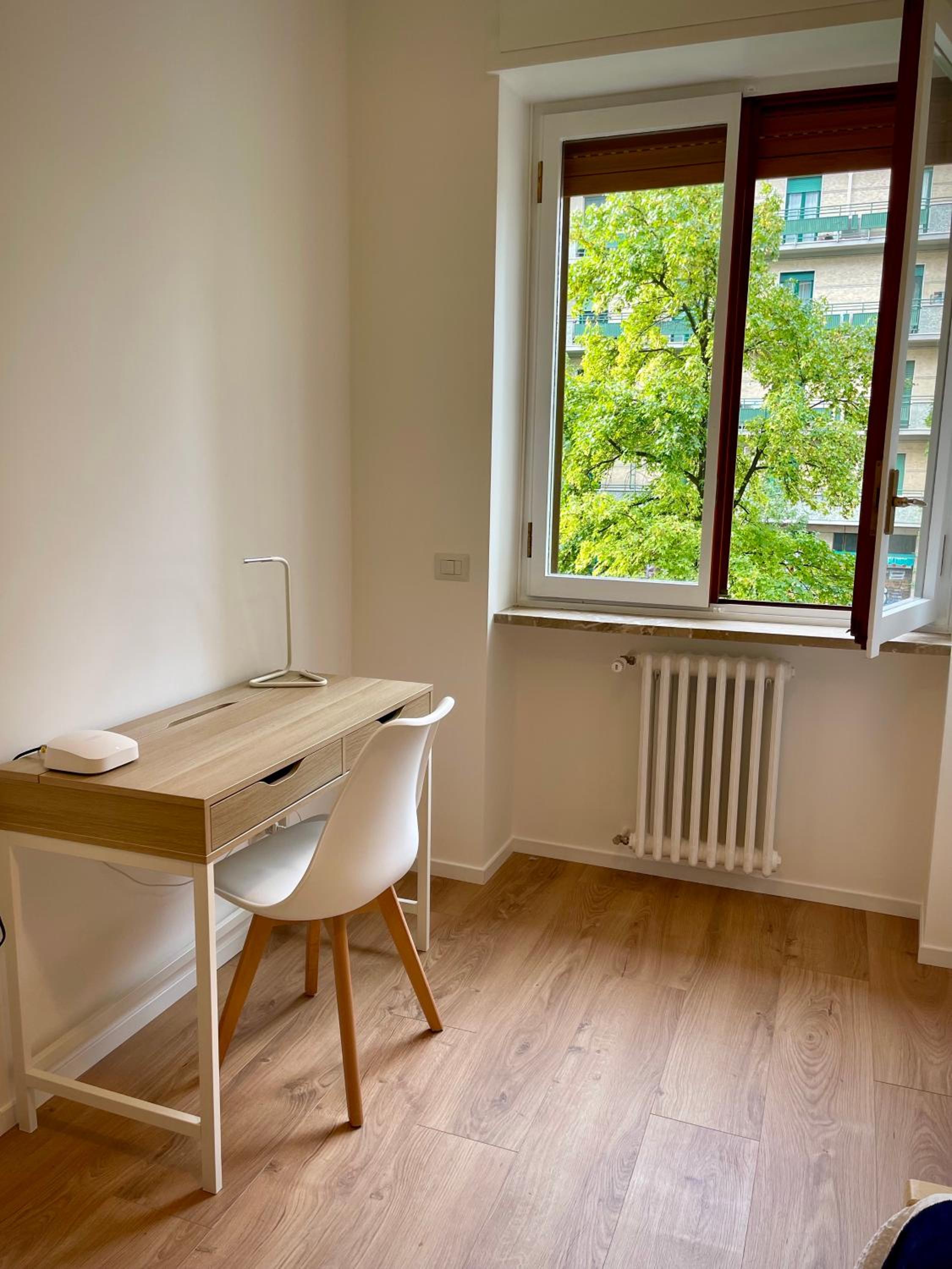 Giro 58, 2 bedroom Apartament, close to San Siro, Fiera and 10 min metro to Duomo