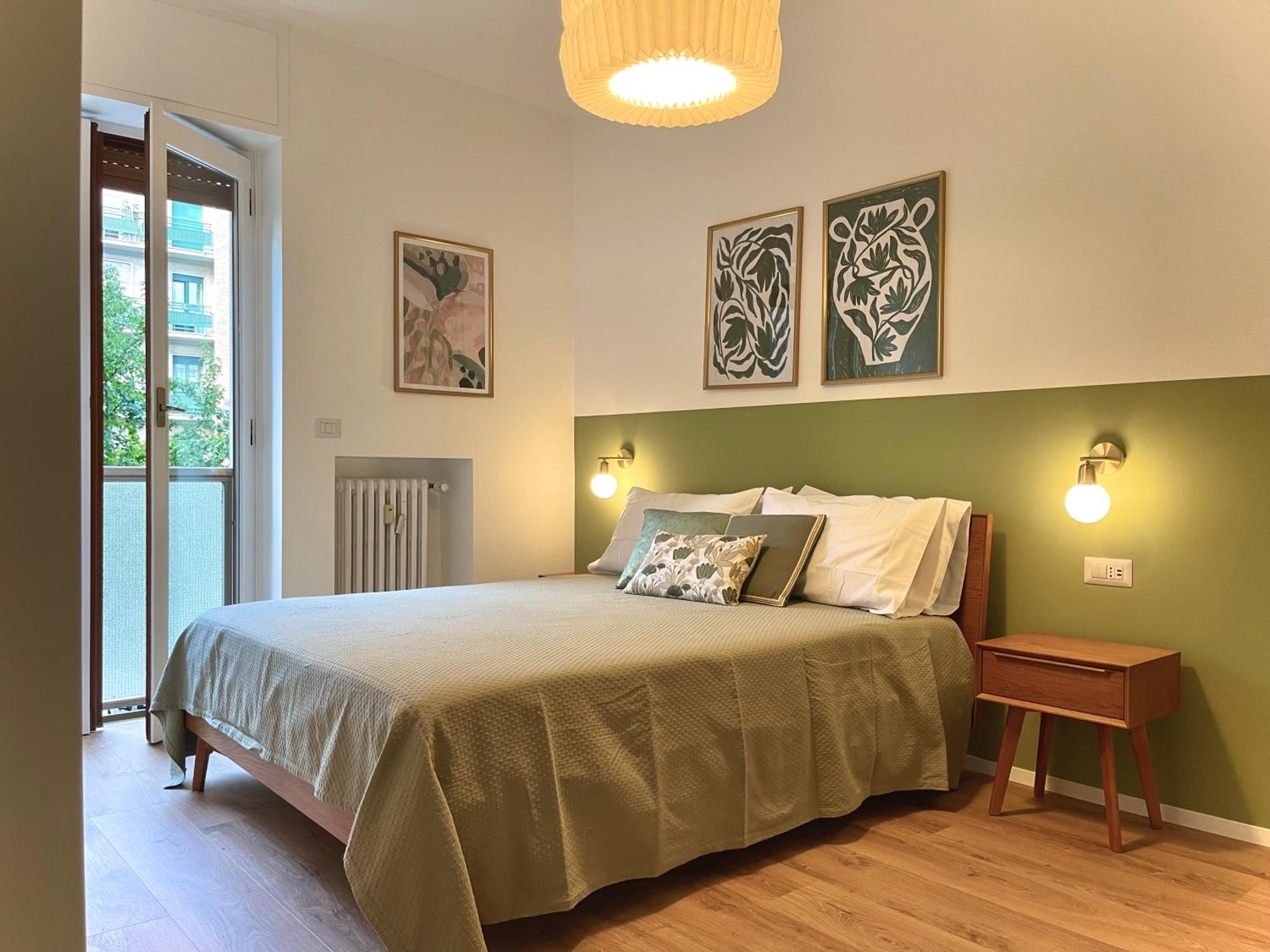 Giro 58, 2 bedroom Apartament, close to San Siro, Fiera and 10 min metro to Duomo