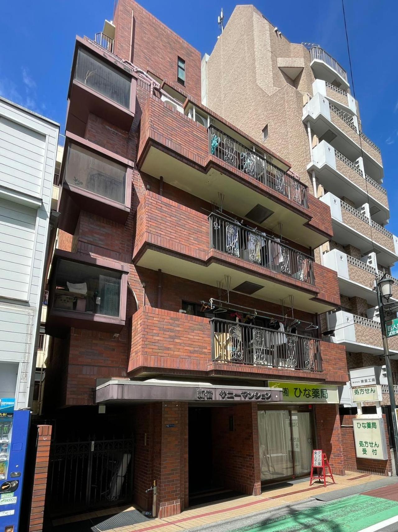 S503 Shinjuku-shinokubo 4minutes
