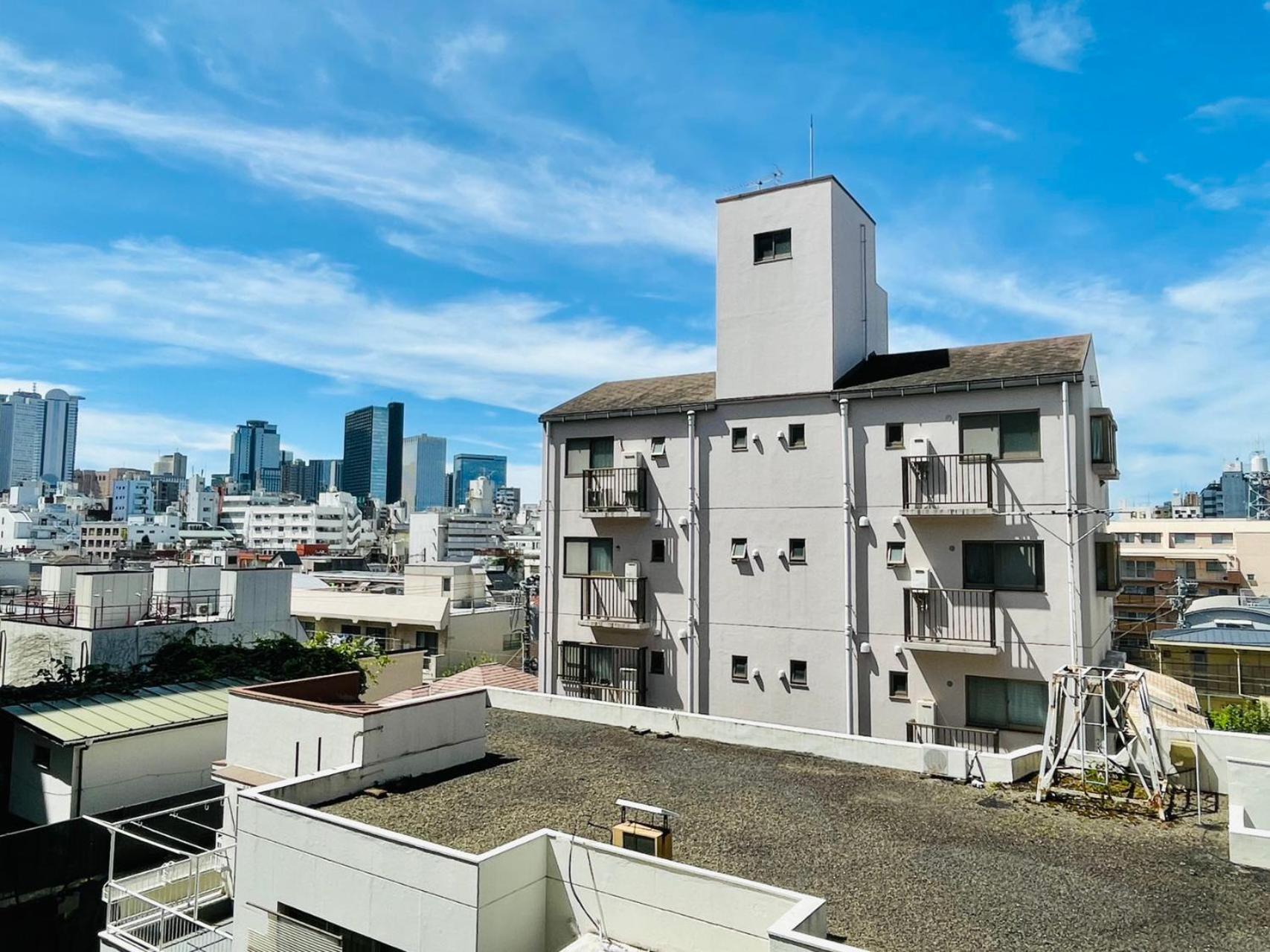 S503 Shinjuku-shinokubo 4minutes