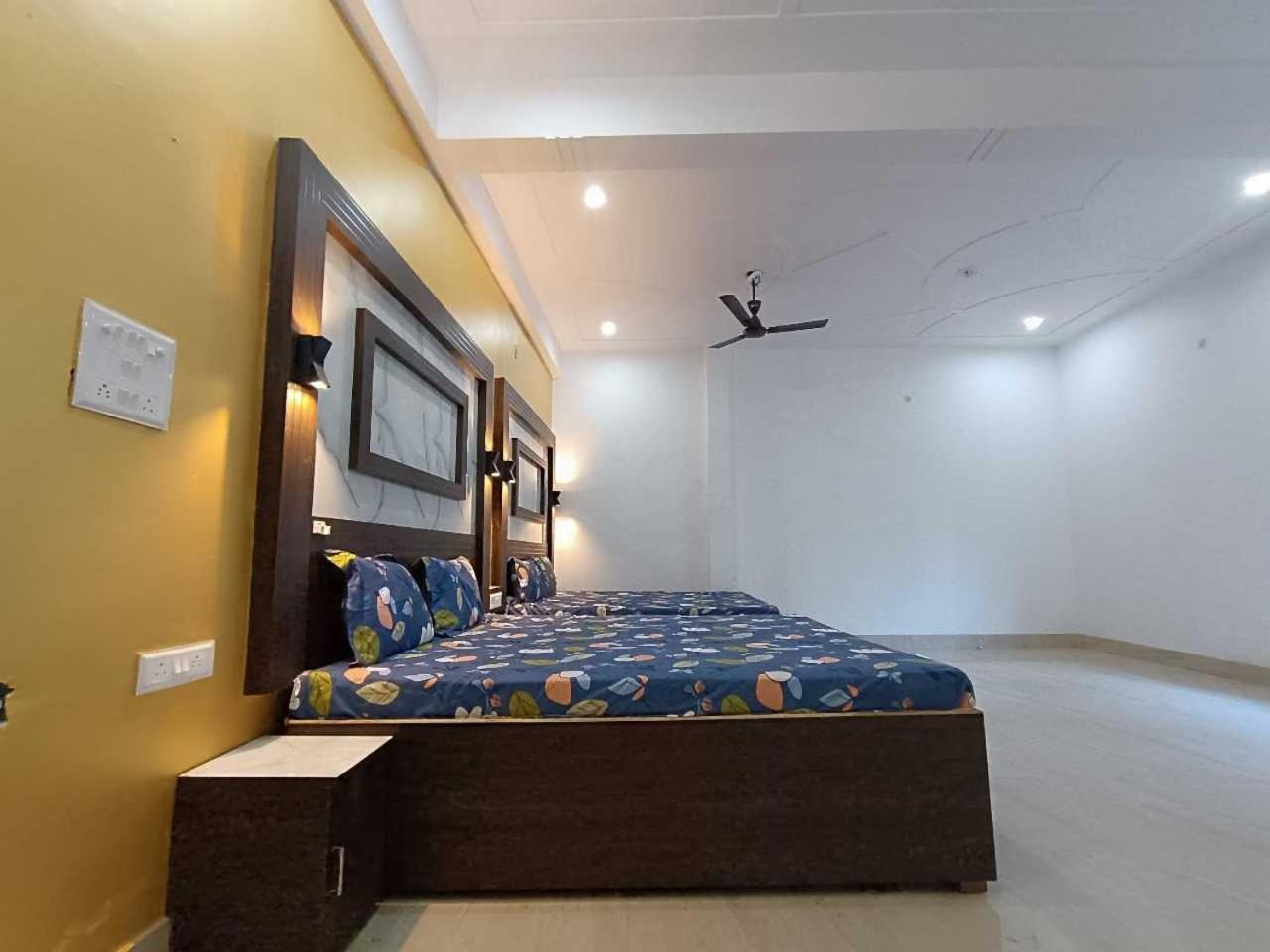 Hotel O Maa Yashodha Palace
