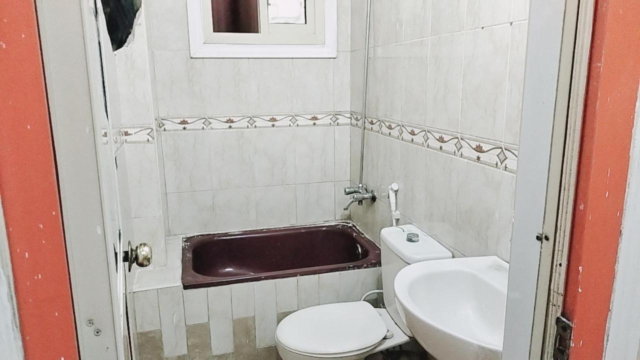 Family Apartment - next to Abdeen Palace and Museum