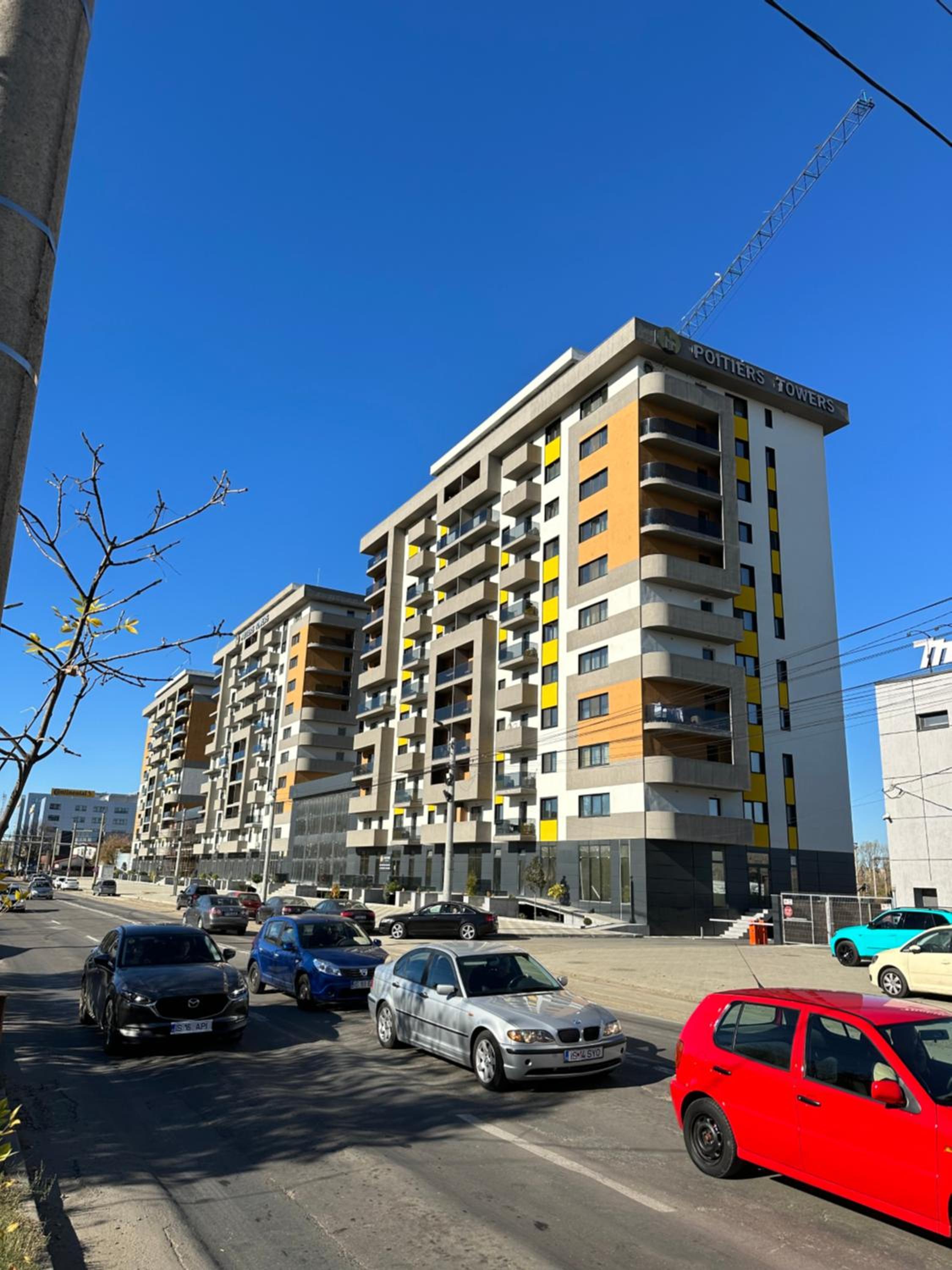 One room Poitiers NEW Towers 10 min Pallas Mall view 5