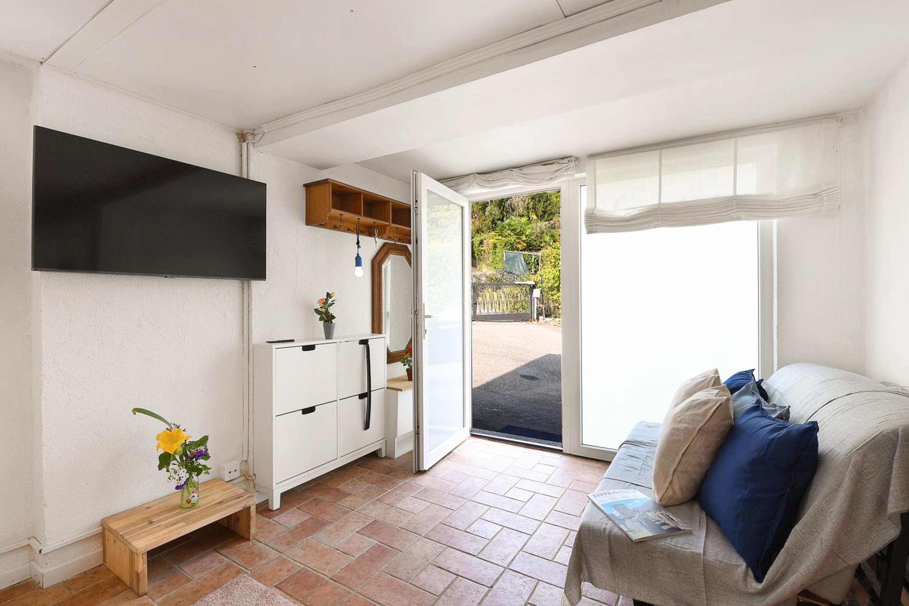 Petit Jardin - Happy Rentals