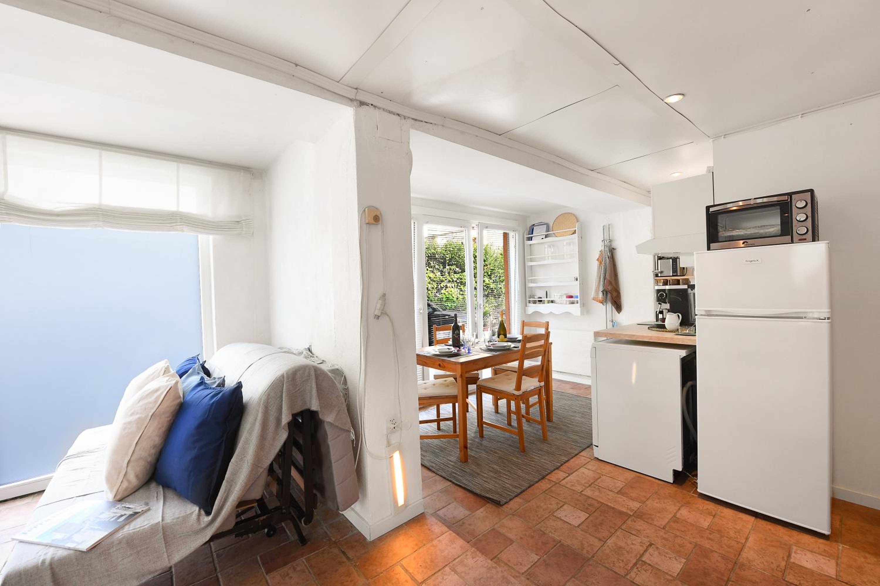 Petit Jardin - Happy Rentals