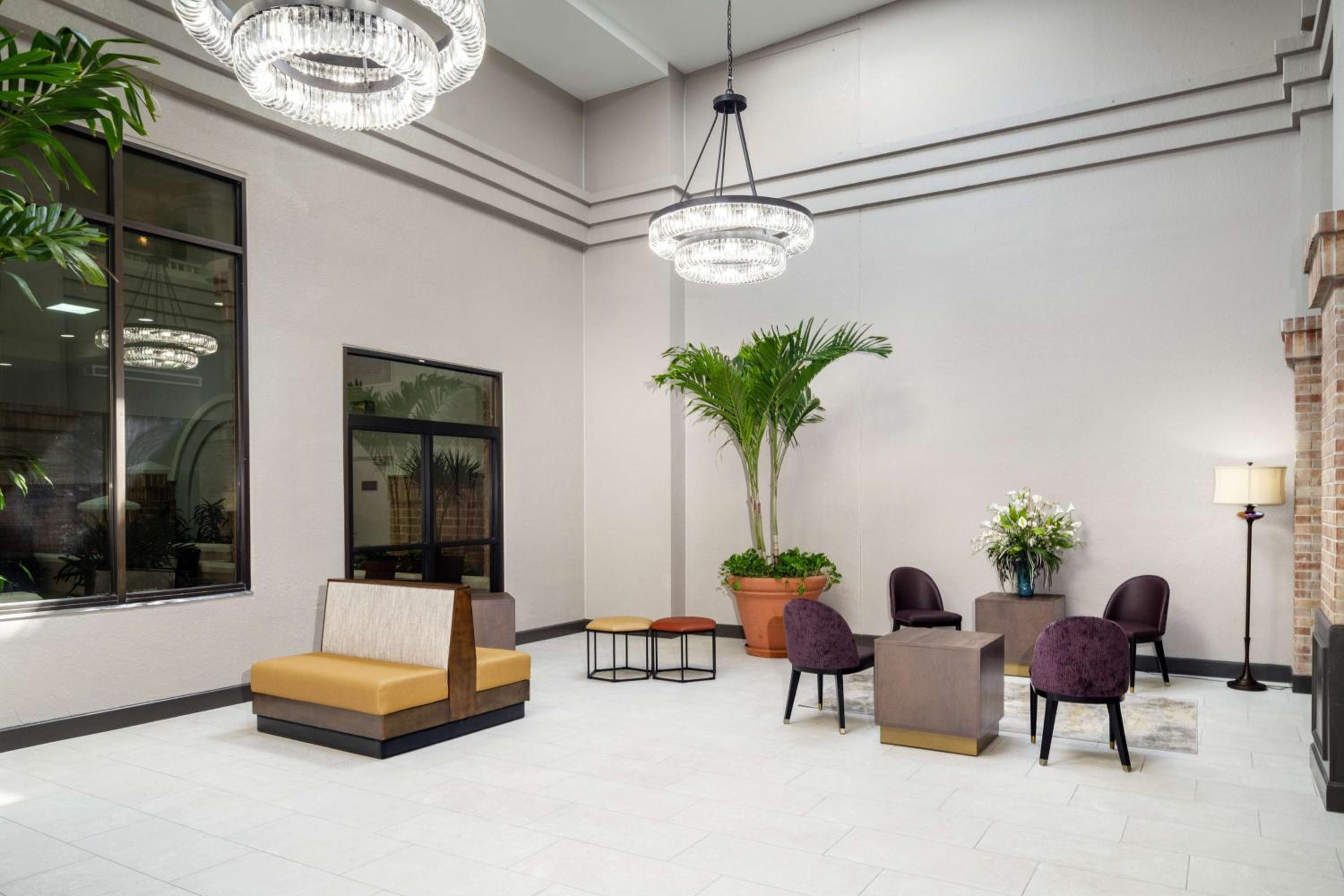 Altamonte Springs Vacations - Embassy Suites by Hilton Orlando North - Property Image 5