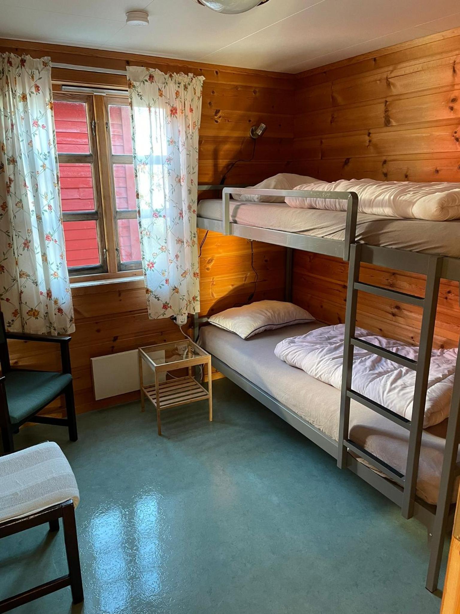 Langenuen Motel & Camping