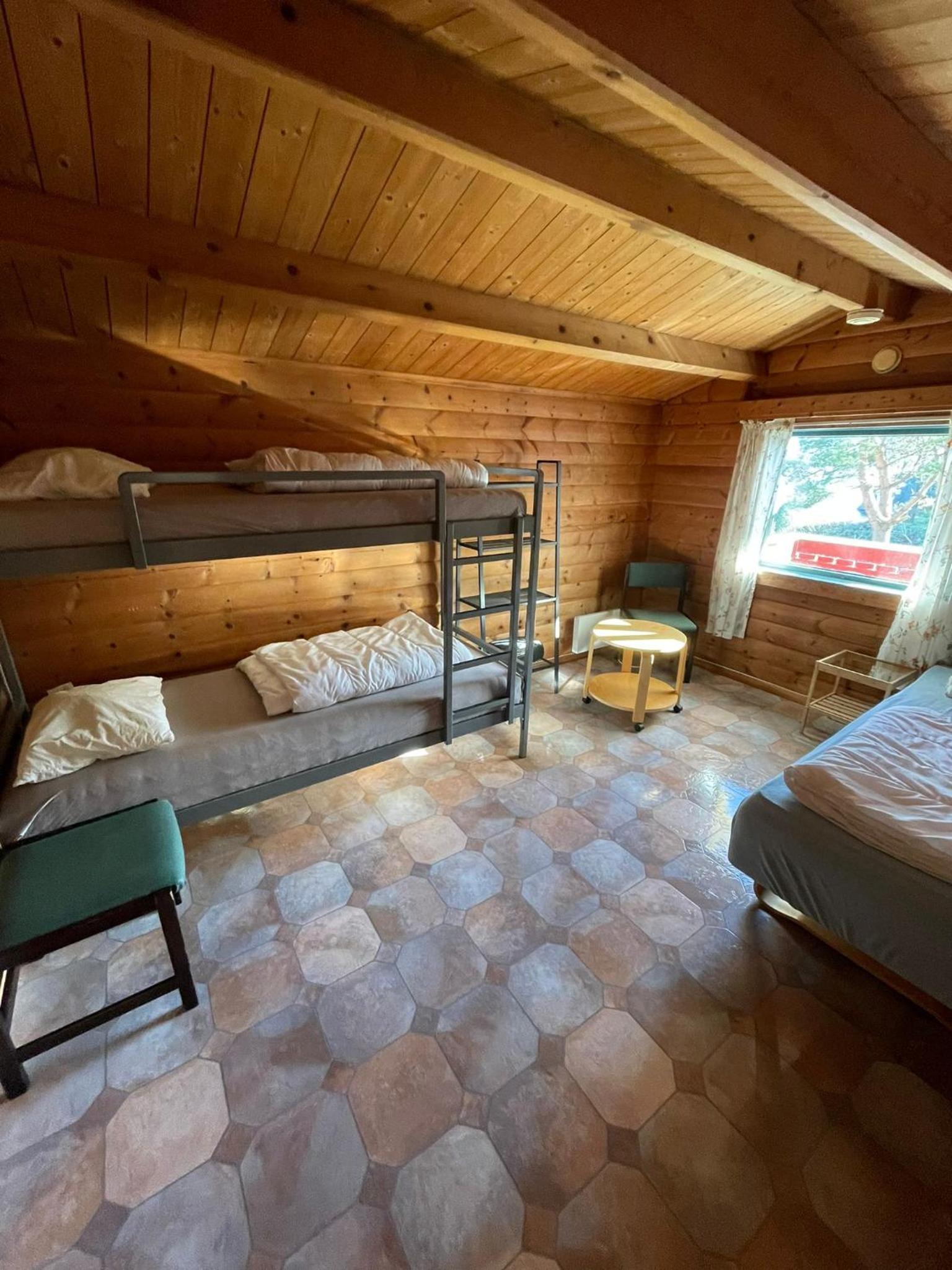 Langenuen Motel & Camping