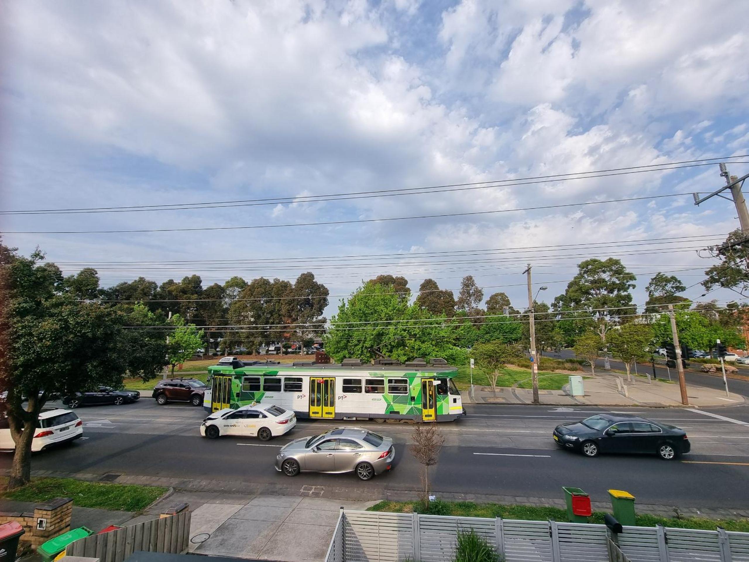 Rosie Townhouse in prime location close to CBD