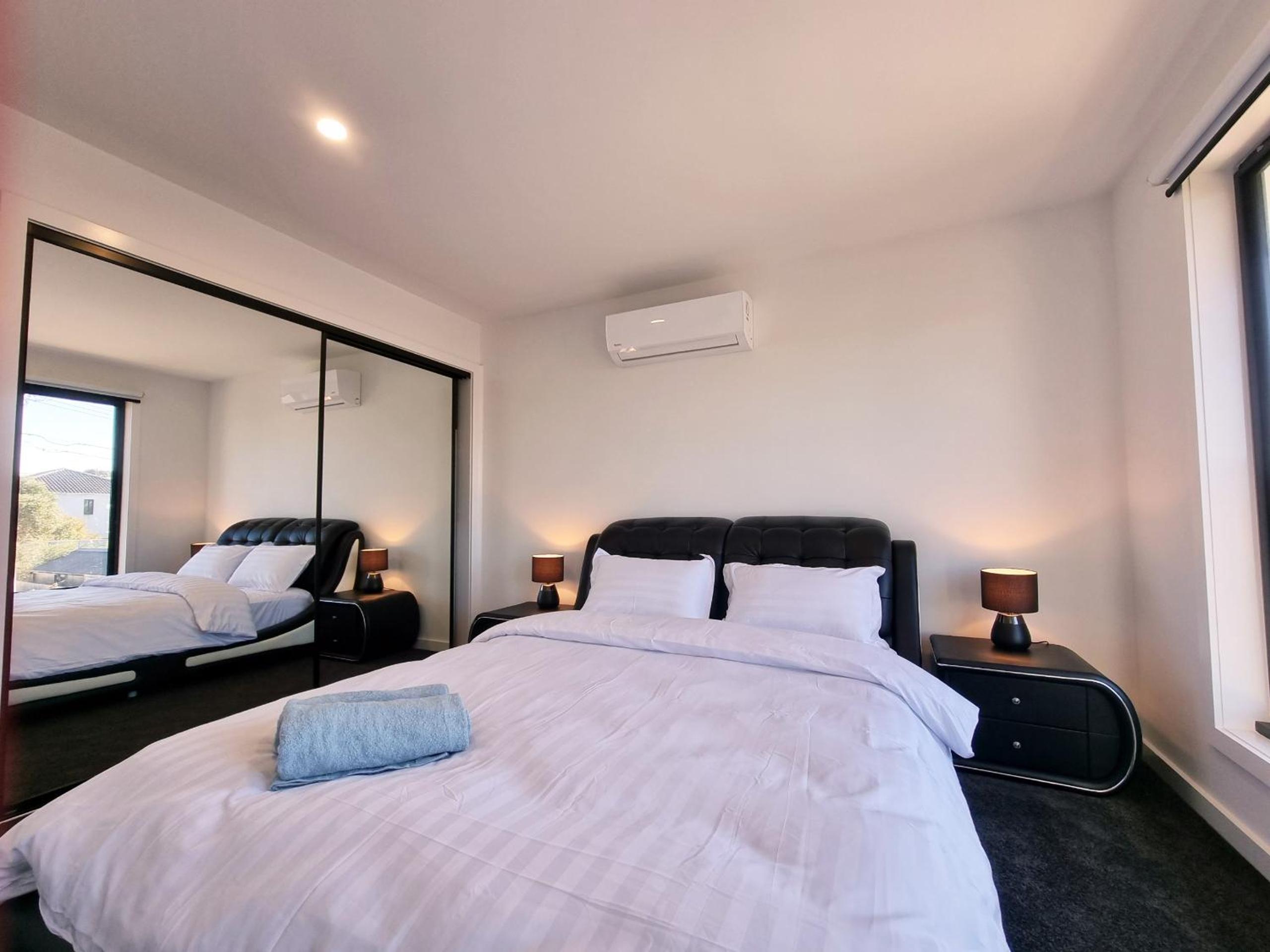 Brand new house - Mordern home and great location