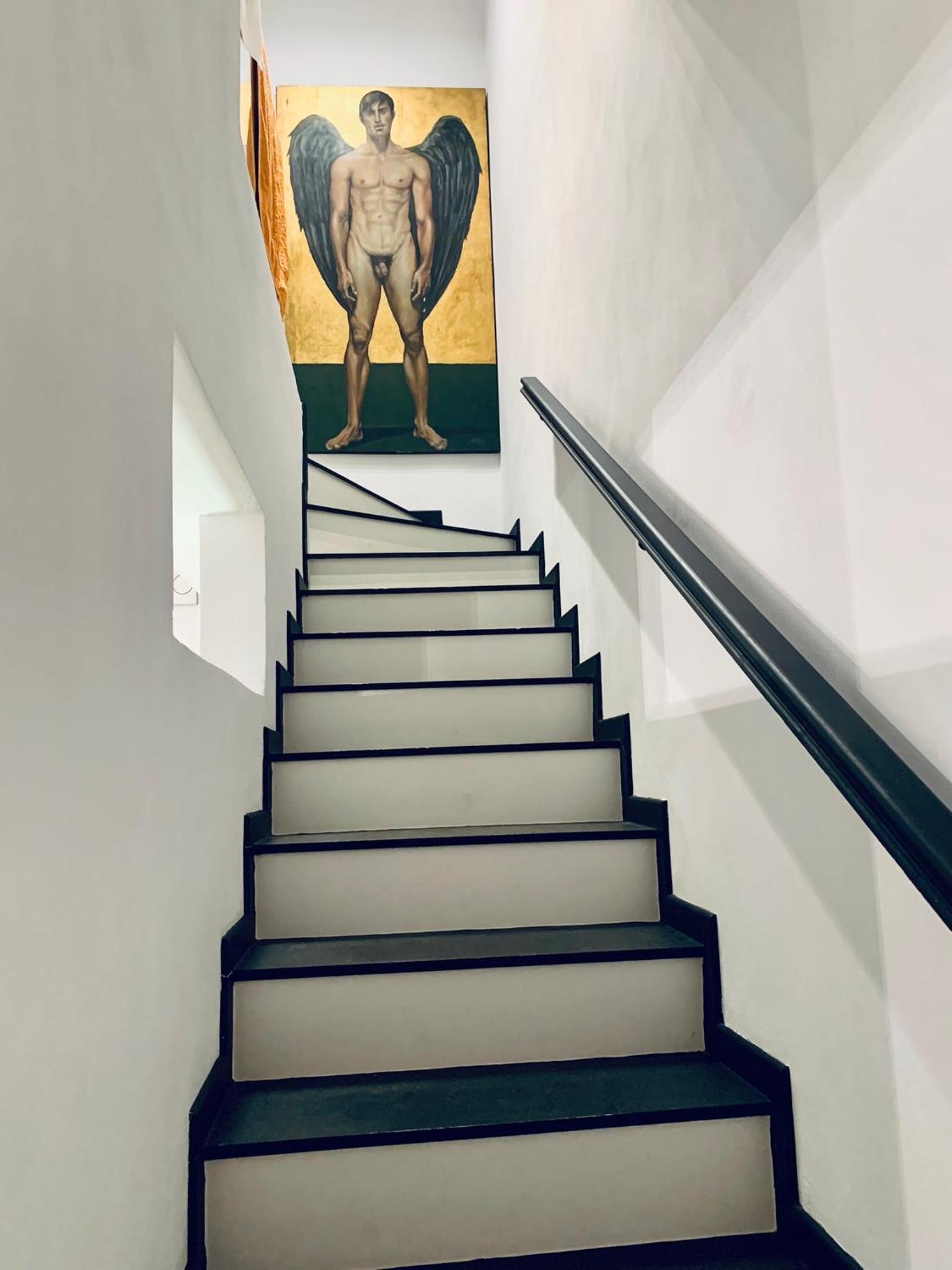 HERCULES HYDRA APARTMENT