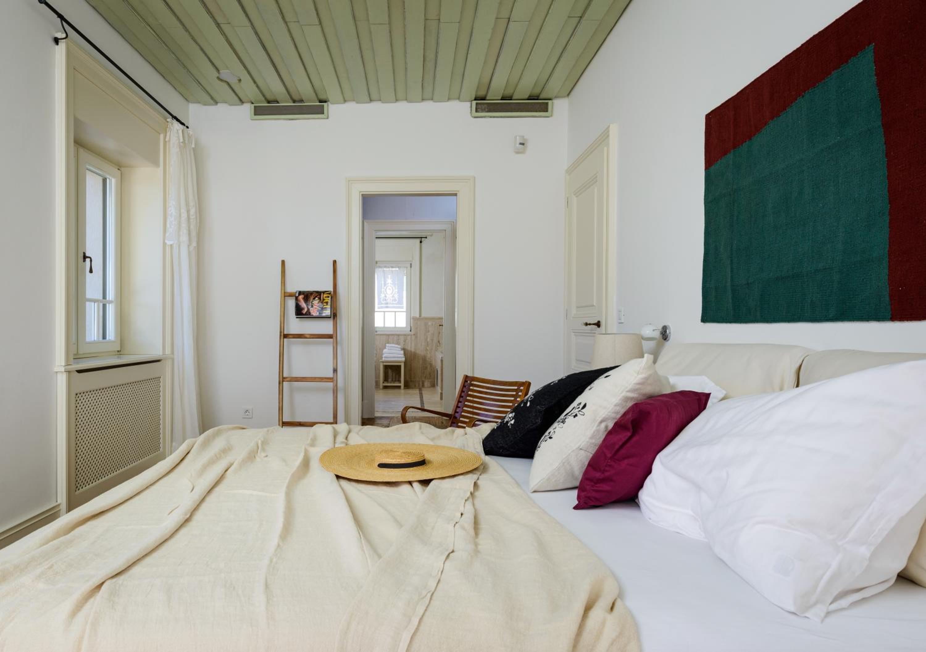 Elegant Brac Villa 4 Bedrooms Villa Shoreline Serenity Stunning Sea Views