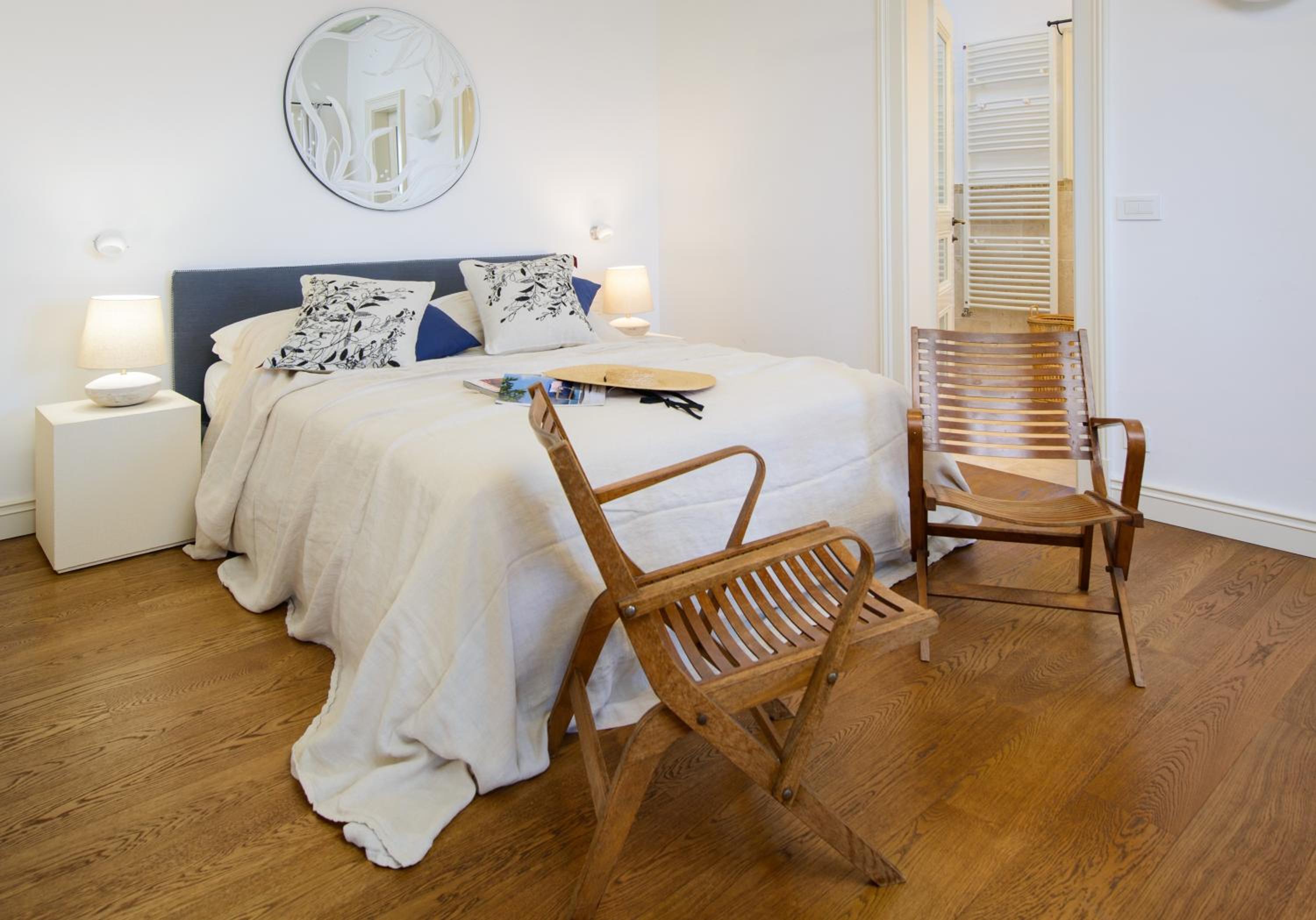 Elegant Brac Villa 4 Bedrooms Villa Shoreline Serenity Stunning Sea Views