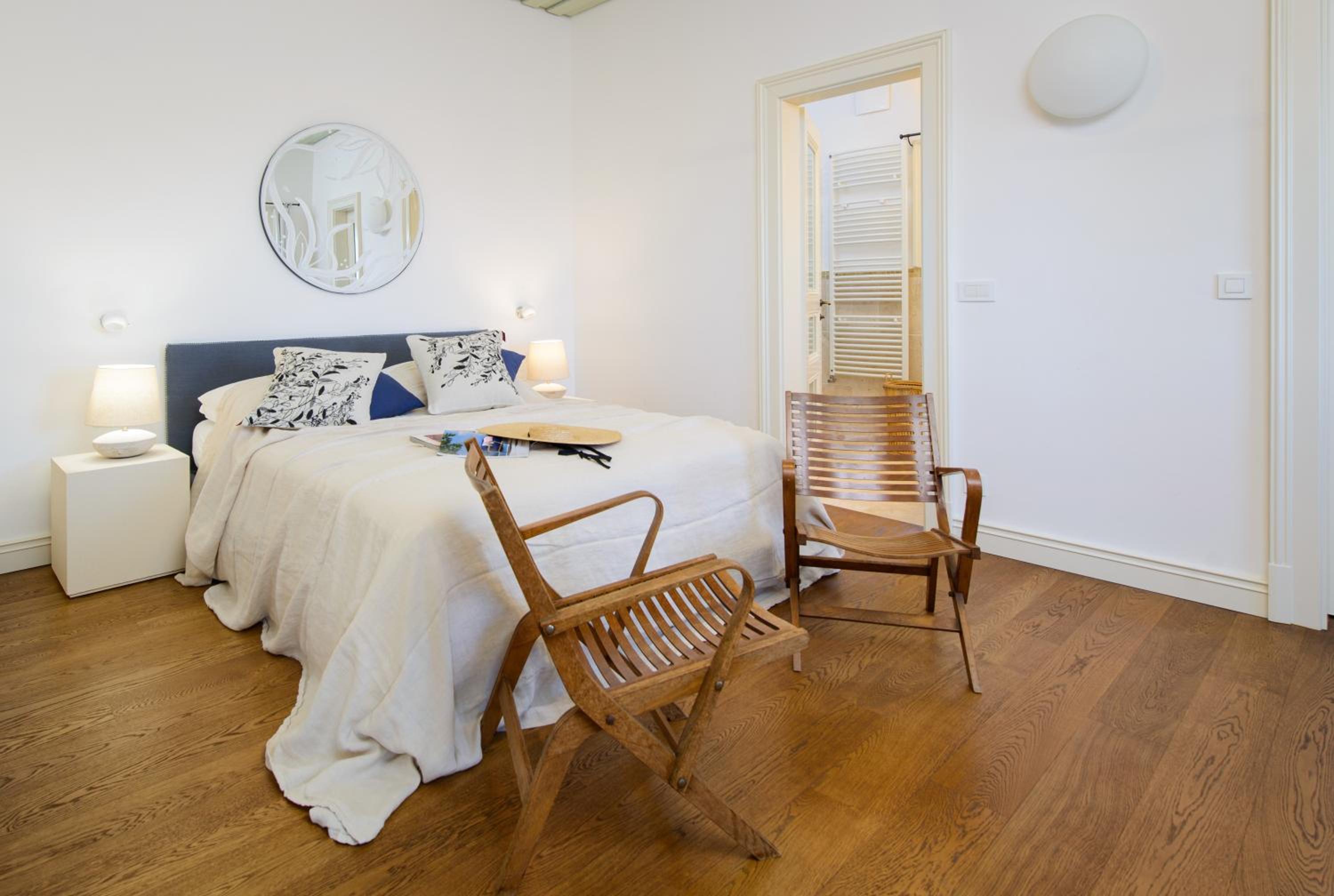 Elegant Brac Villa 4 Bedrooms Villa Shoreline Serenity Stunning Sea Views
