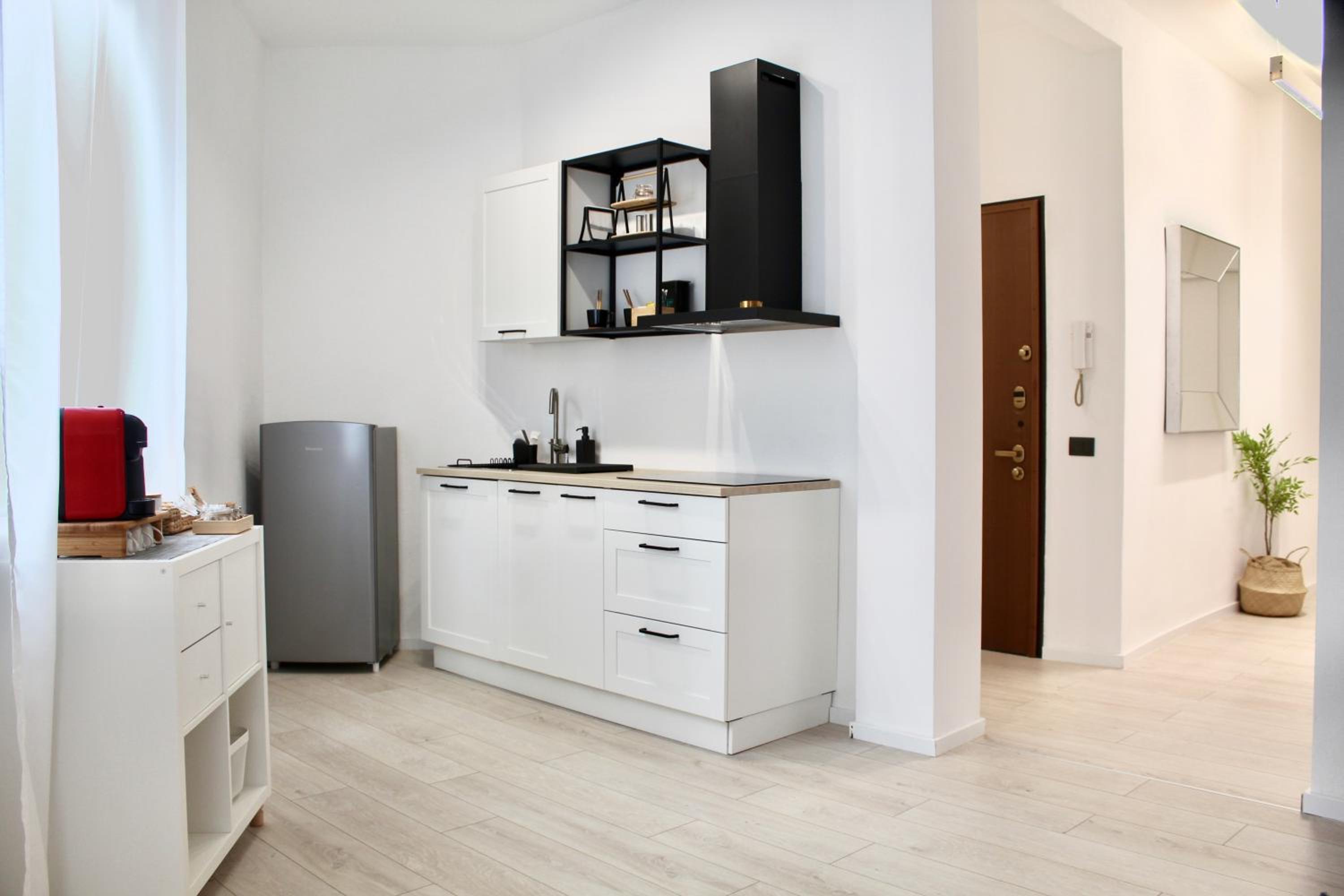 Design Moderno in Centro - Lainate- Rho Fiera view 2