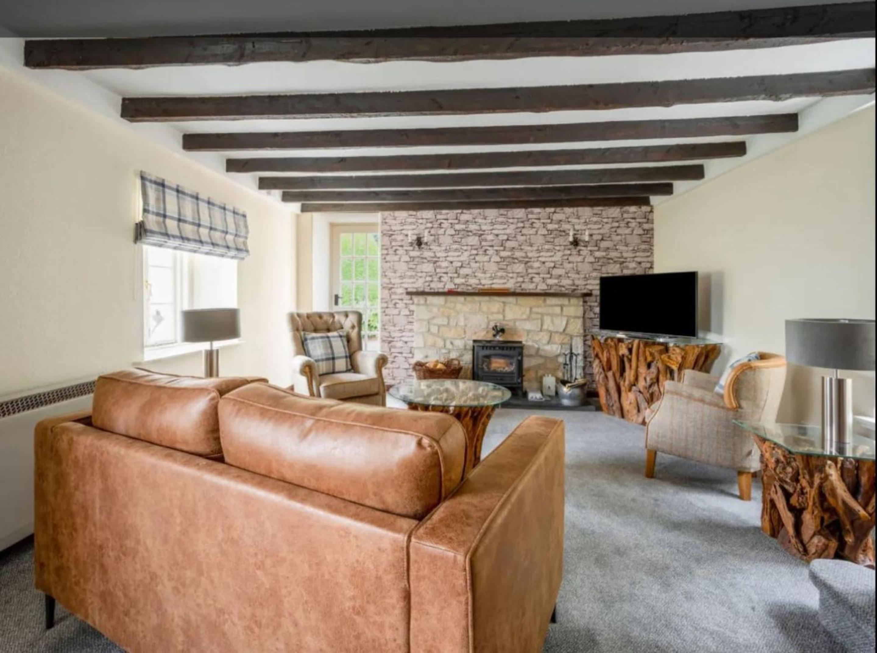 Loch Ness Cottages