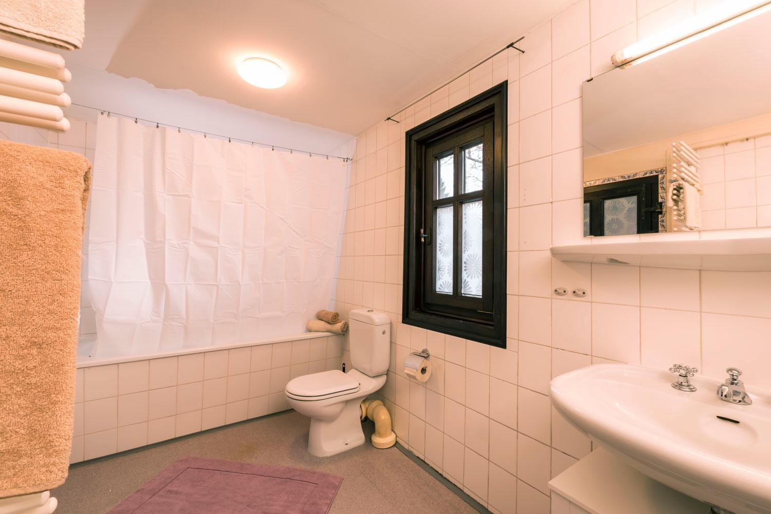 Günts Lichthaus / Vestscheune
