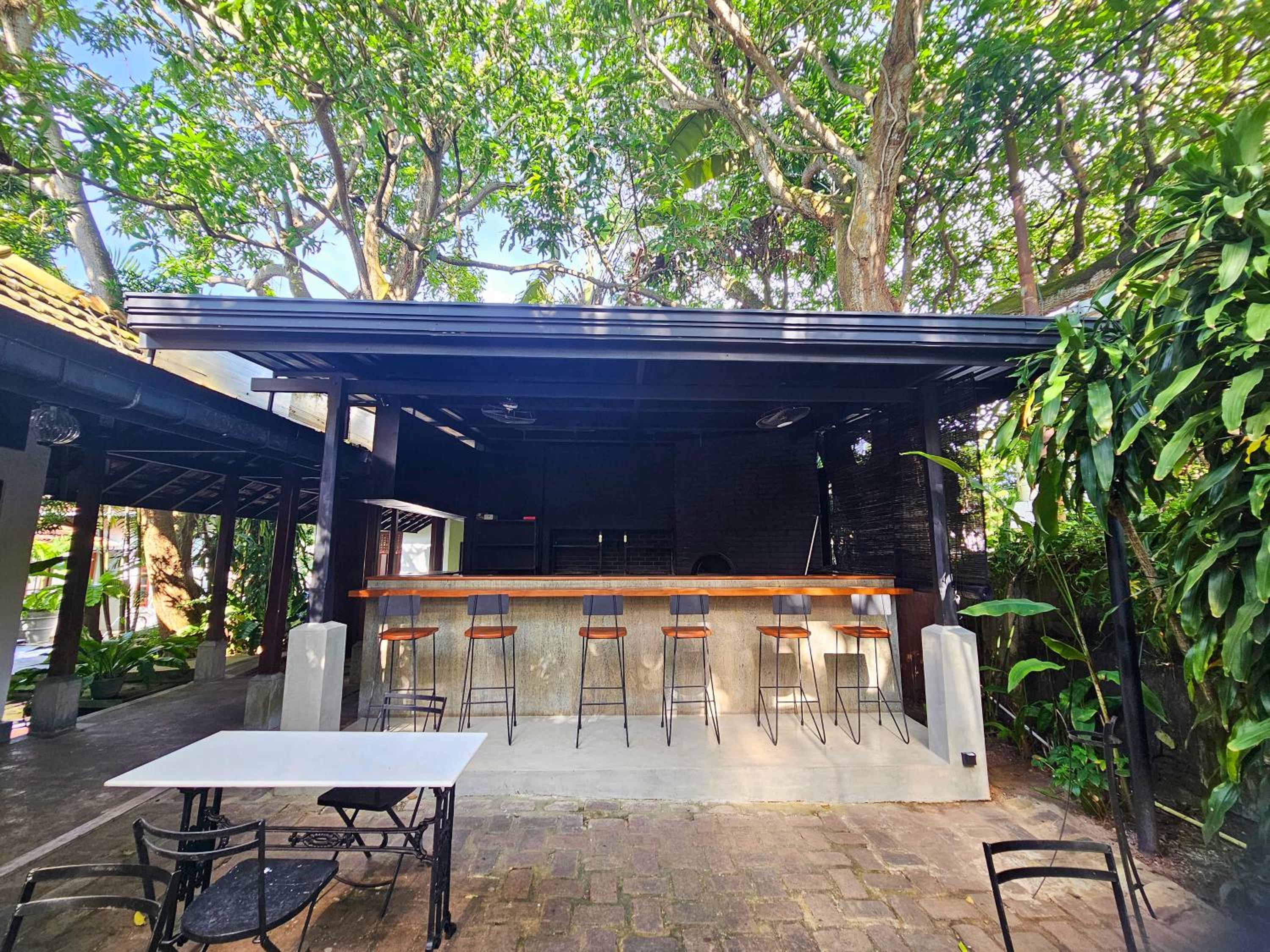 Havelock Bungalow - Live Fire Cooking - Enjoy 10 percent off at GINI Outdoor Kitchen