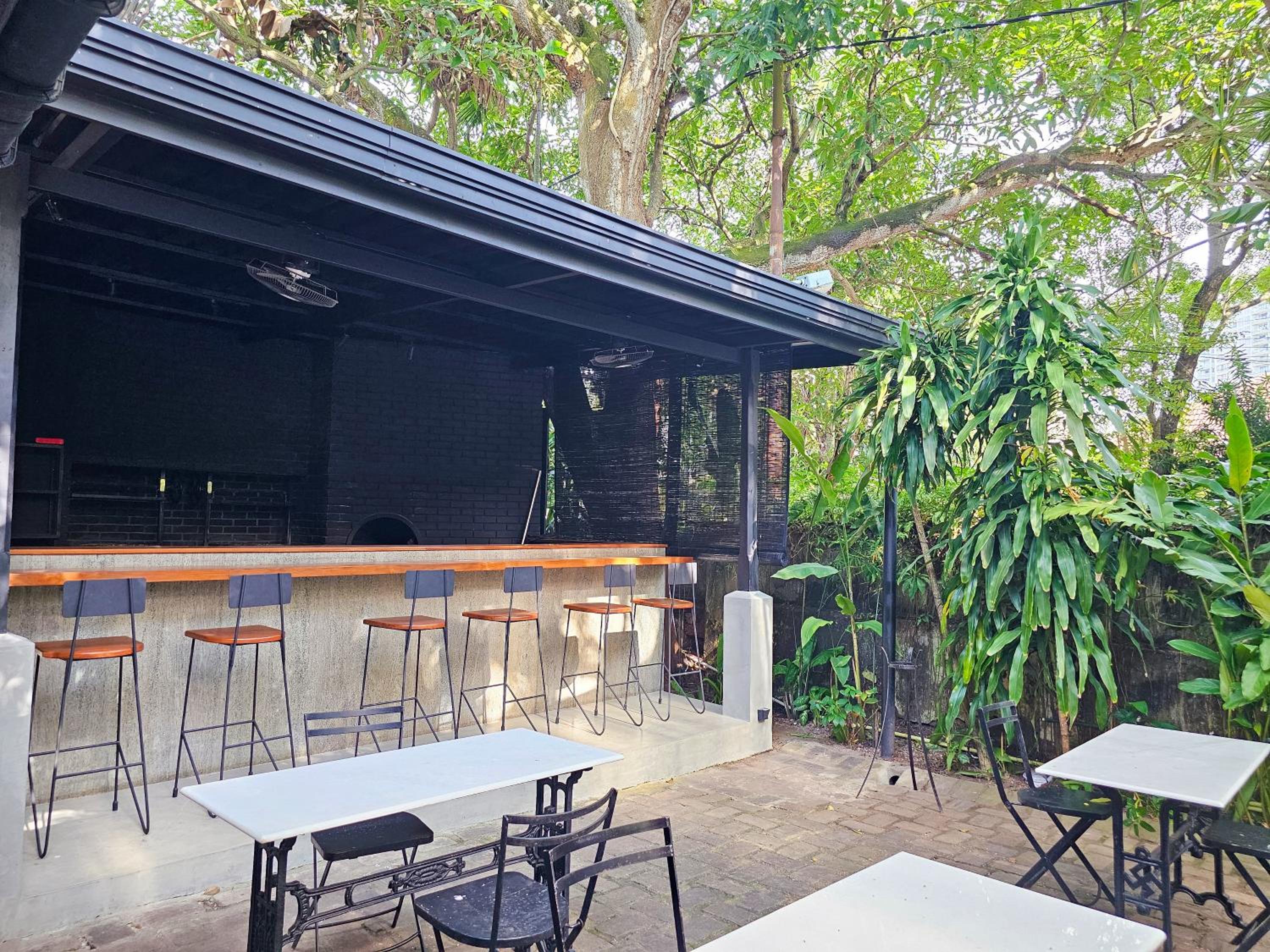 Havelock Bungalow - Live Fire Cooking - Enjoy 10 percent off at GINI Outdoor Kitchen