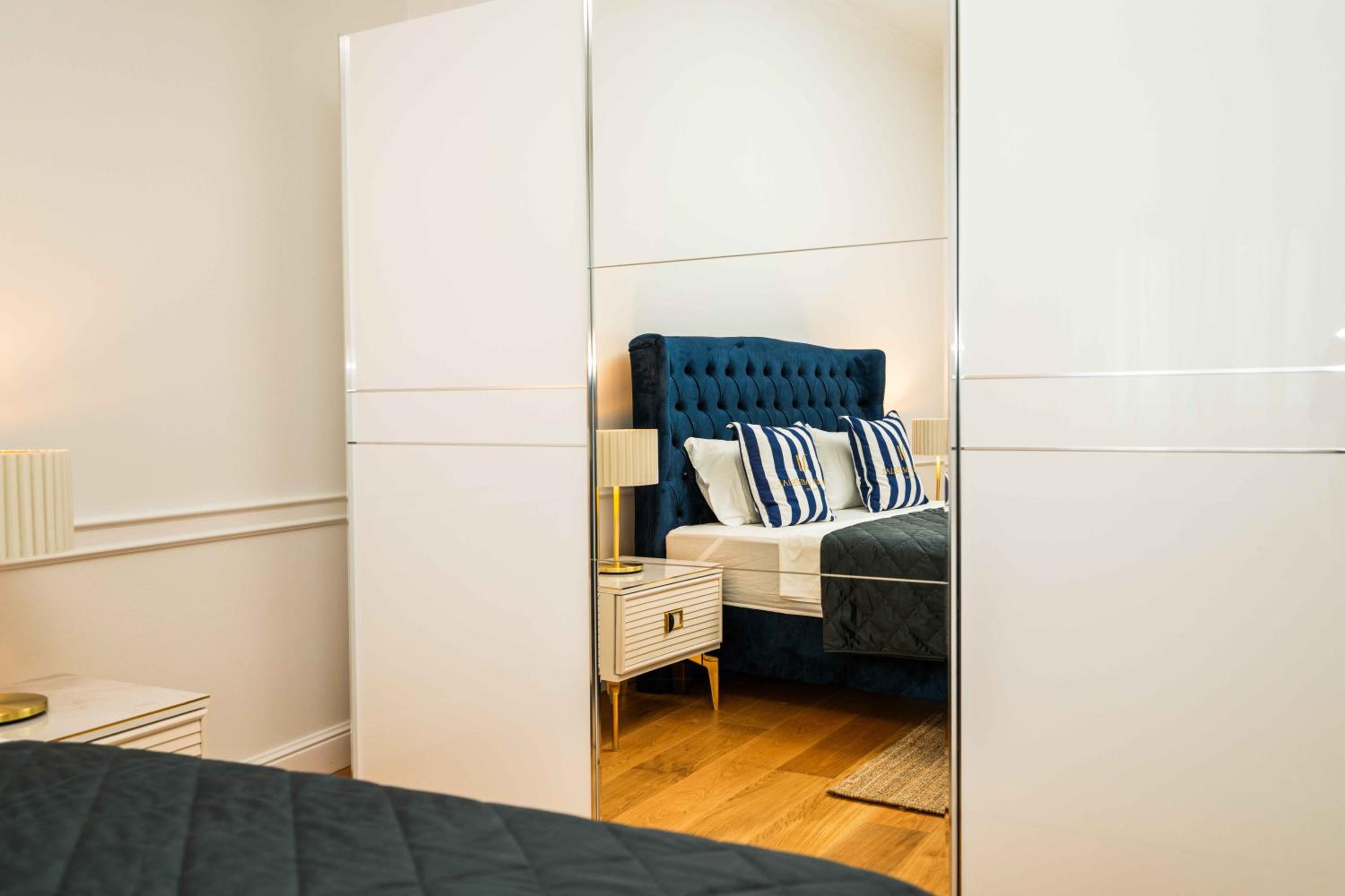 Luxury 3BDR Suite- Maison Imperial