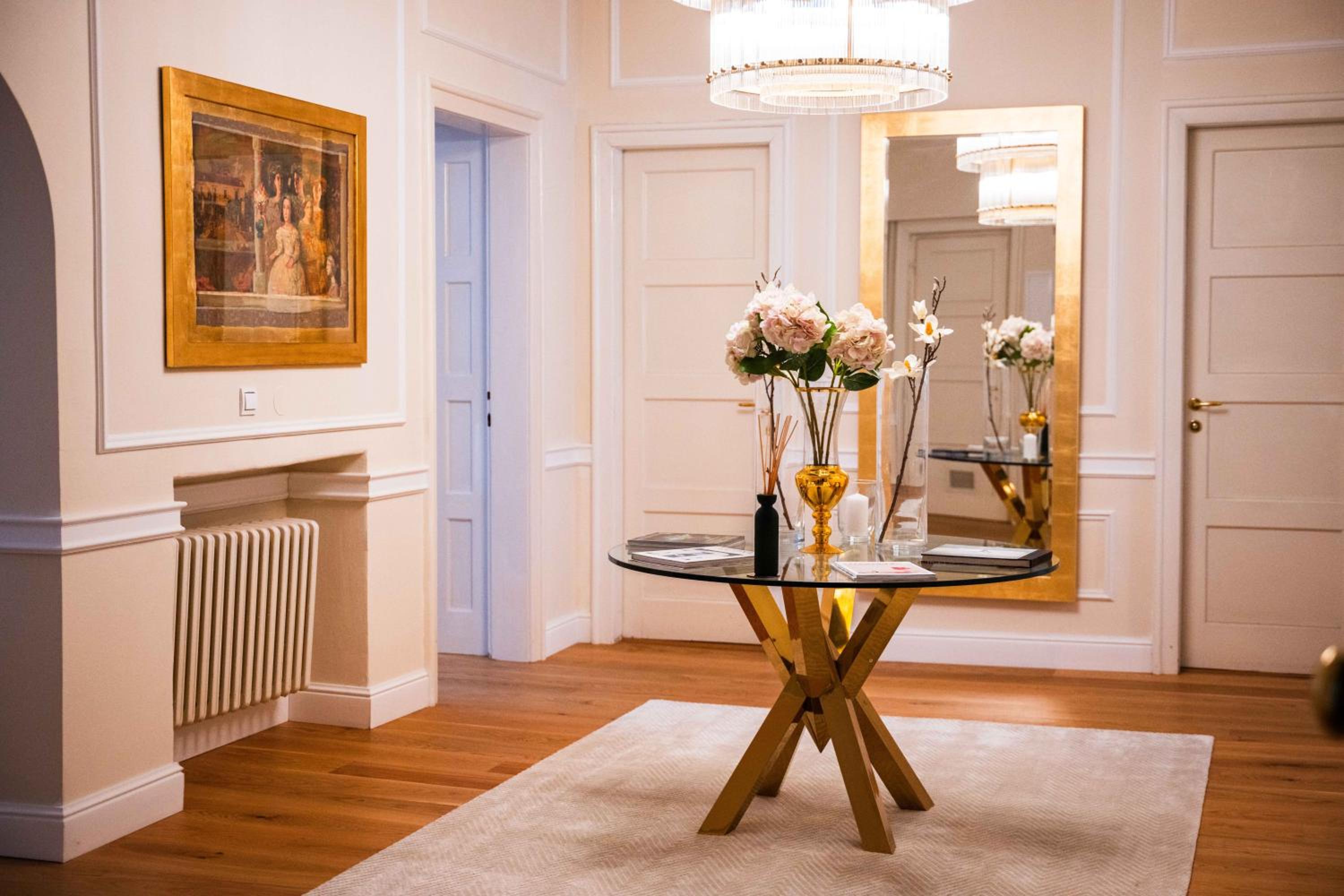 Luxury 3BDR Suite- Maison Imperial
