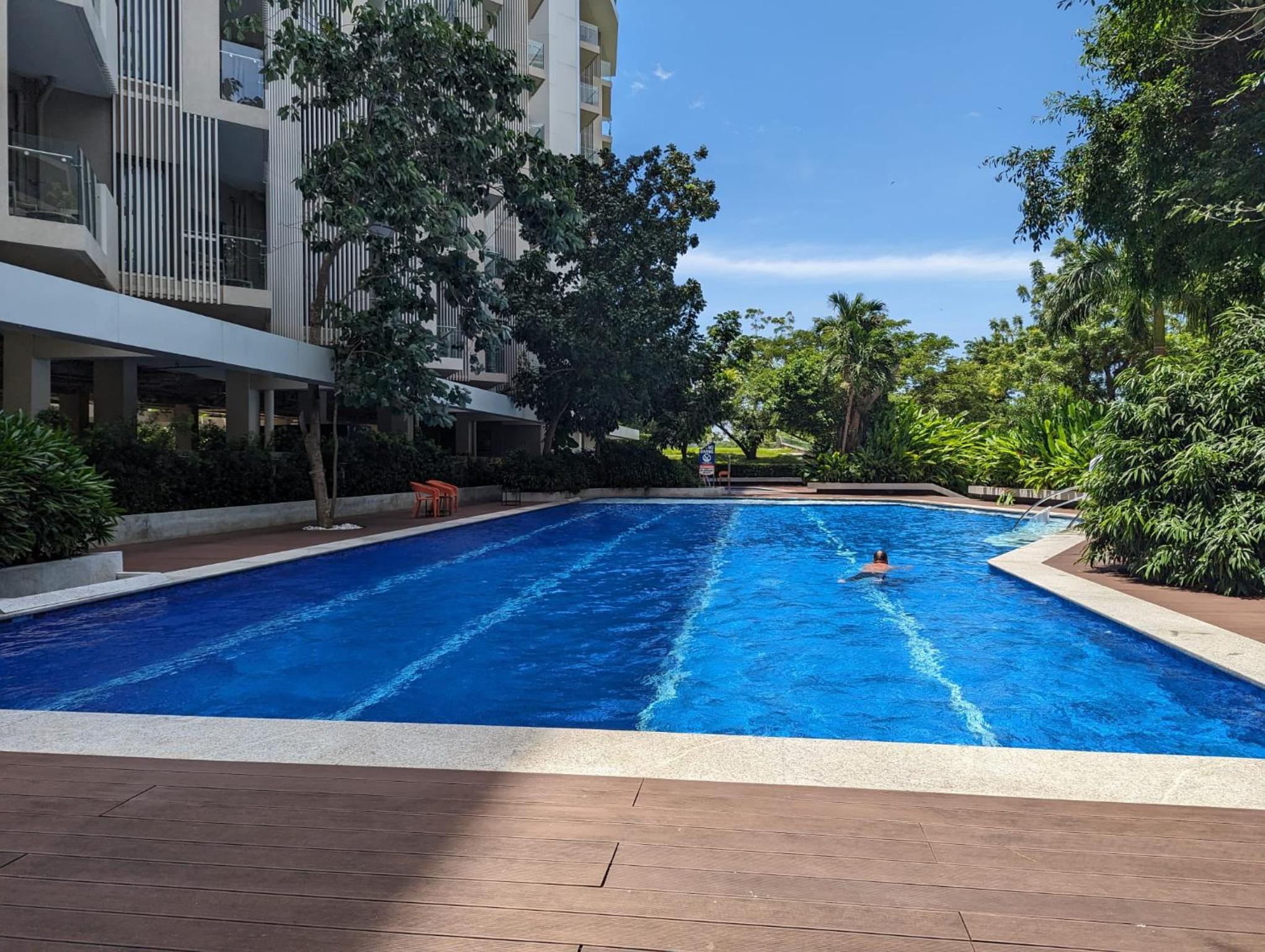 Studio for 5 at Tambuli Residences Garden View by Dominik Studio Apartment with Pool Access & Balcony in Mactan