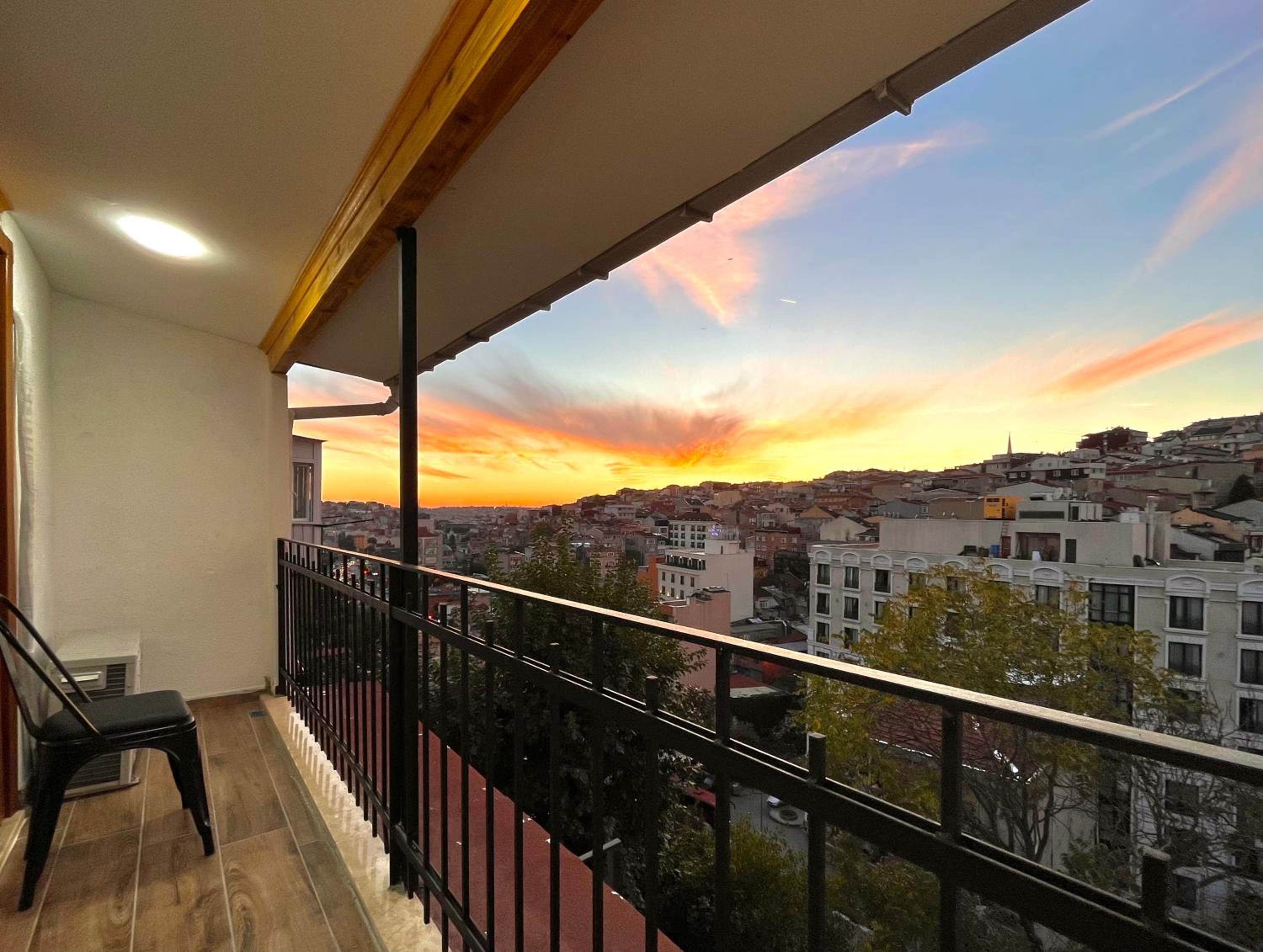 NarPera Taksim Boutique Hotel