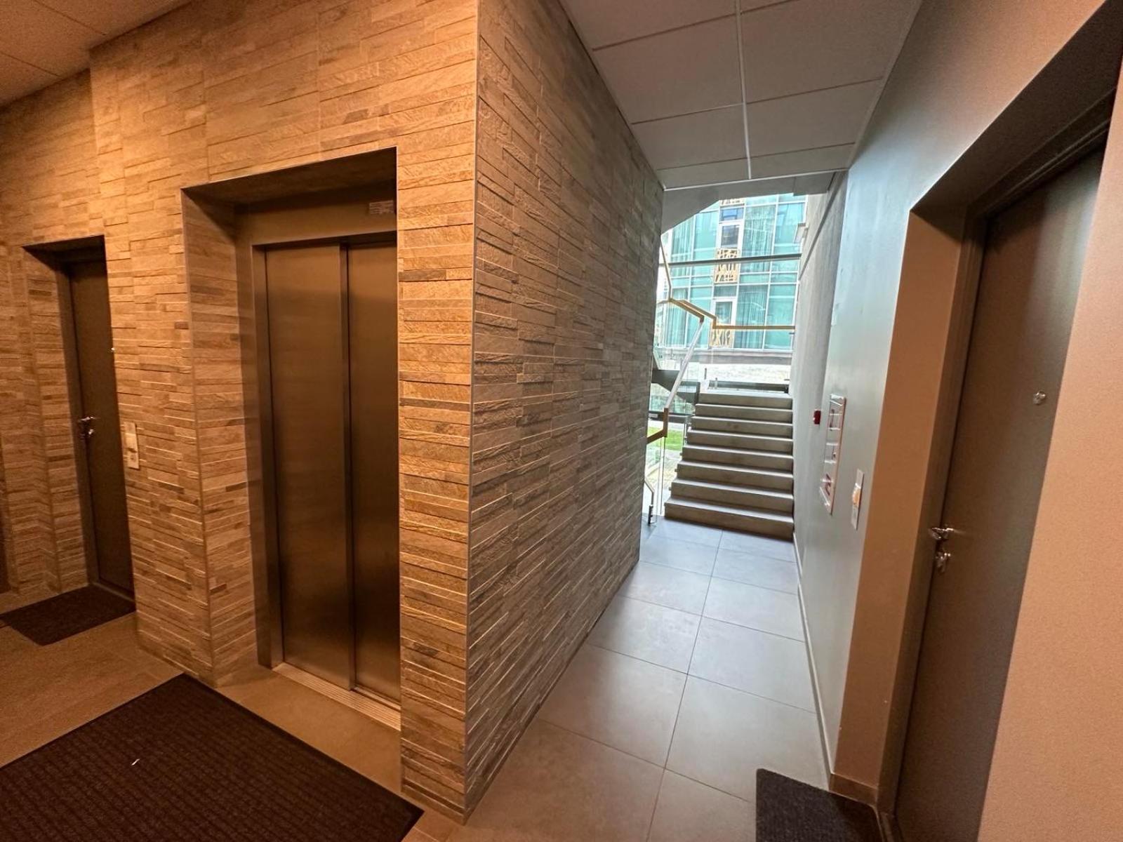 Moon apartment