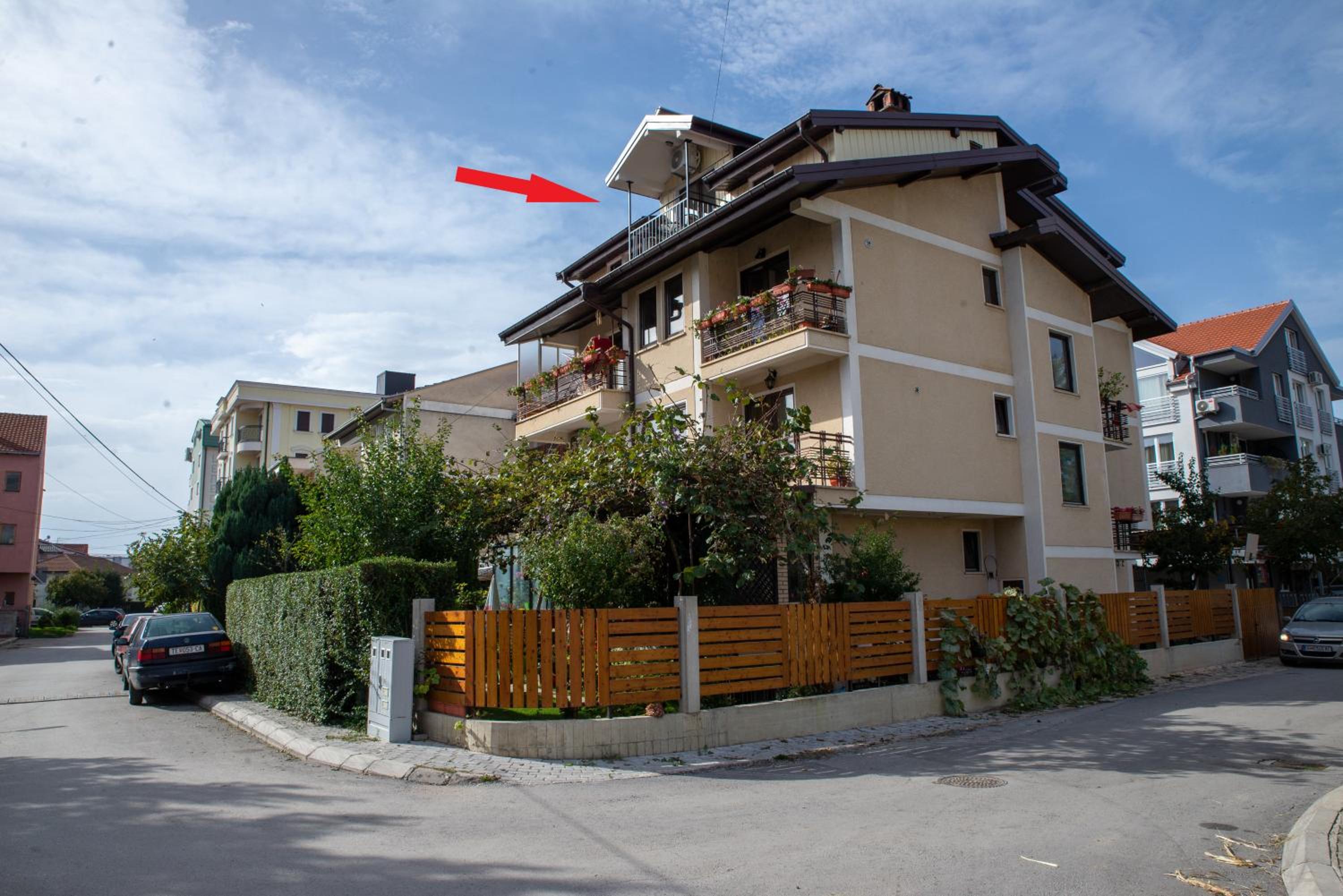 Photo 16