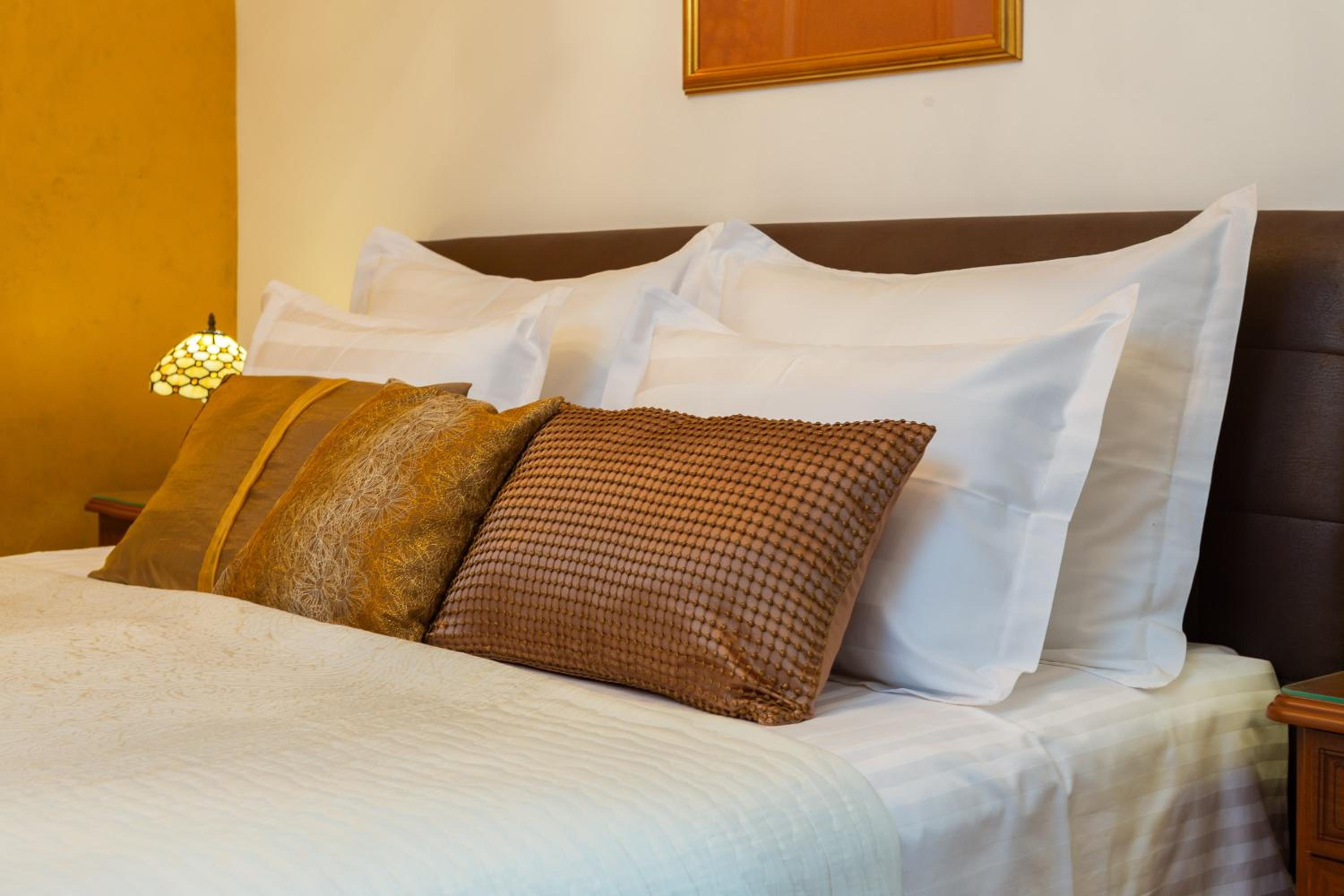 Romantic Luxury Rooms en Split — bedroom